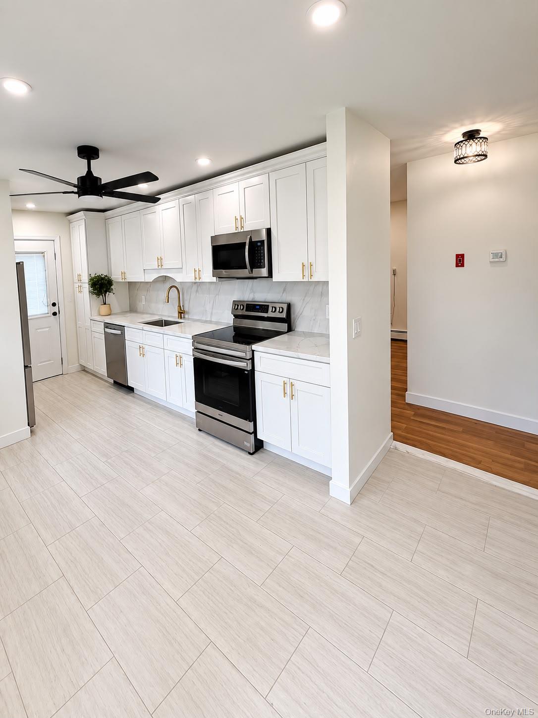 2602 Knickerbocker Avenue – For Sale photo 4
