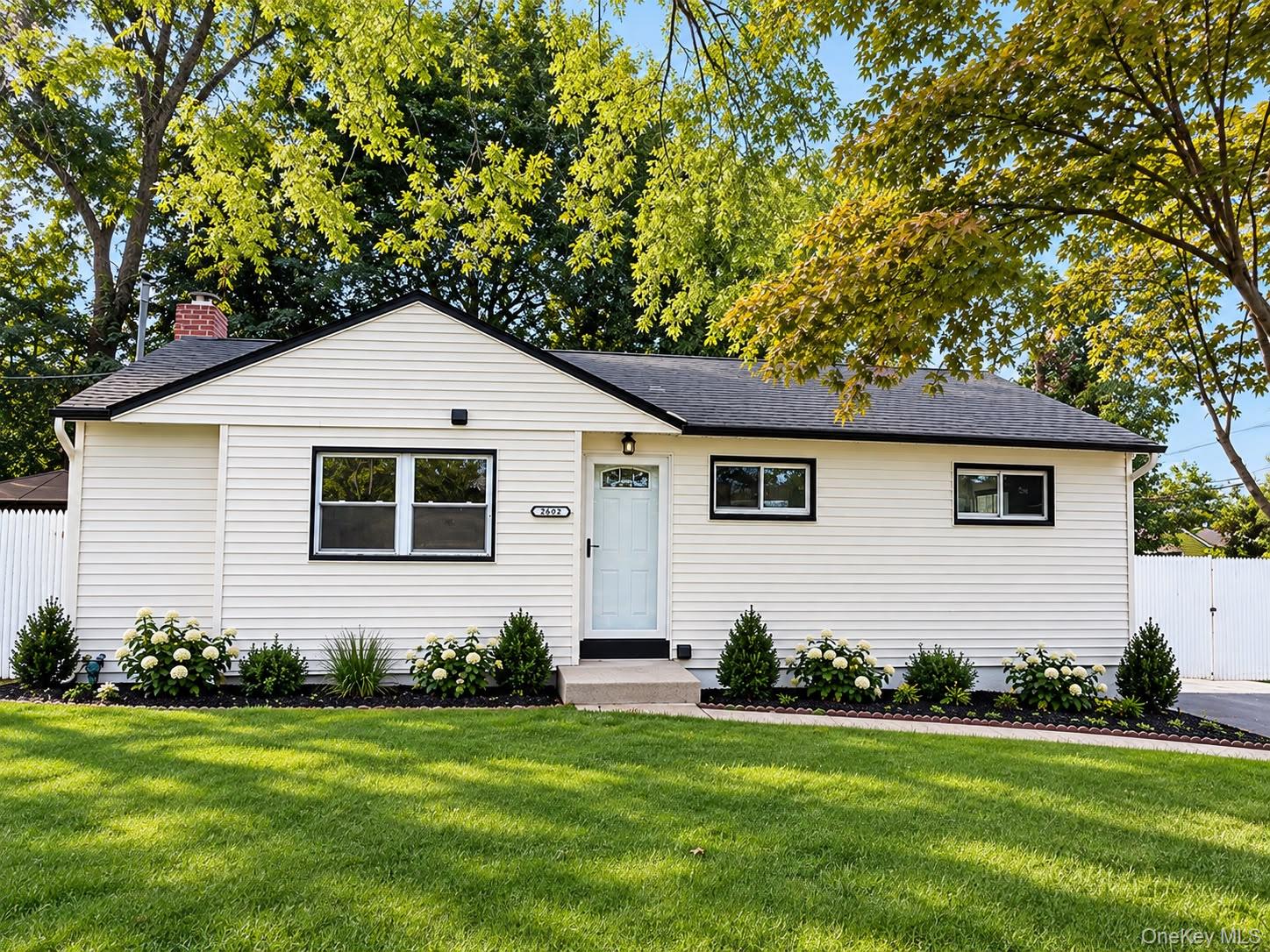 2602 Knickerbocker Avenue – For Sale