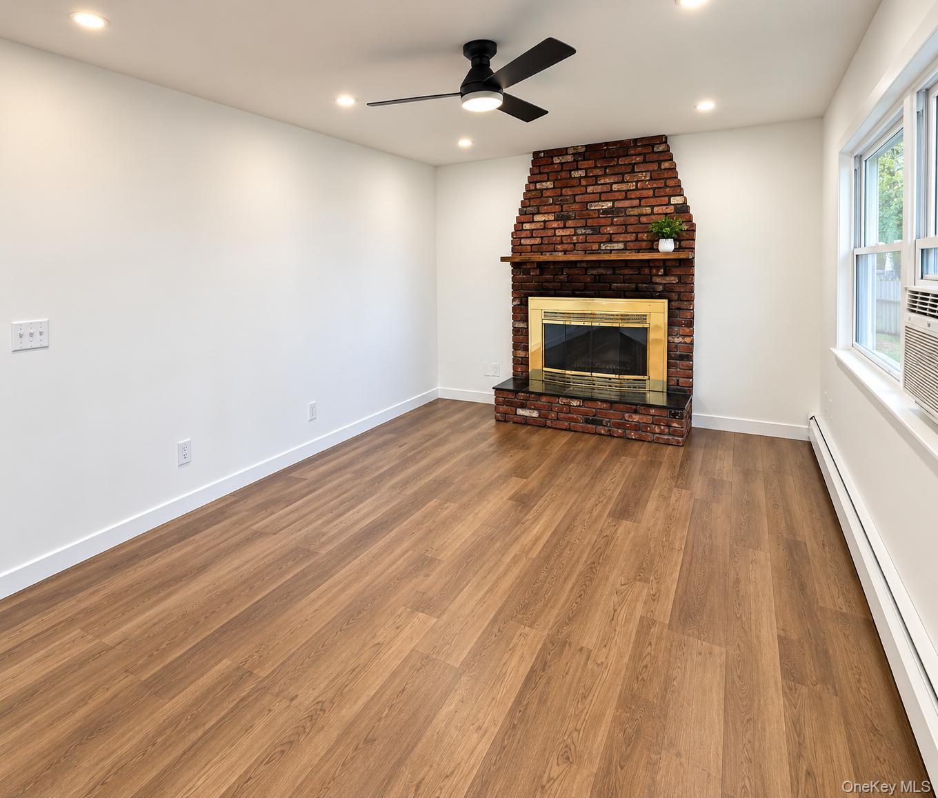 2602 Knickerbocker Avenue – For Sale photo 13