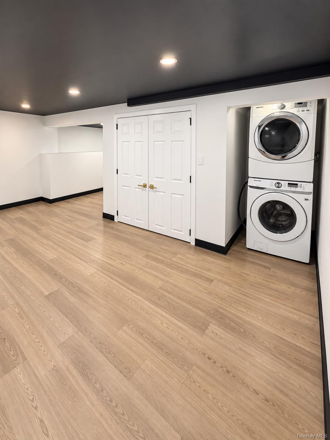 2602 Knickerbocker Avenue – For Sale photo 8