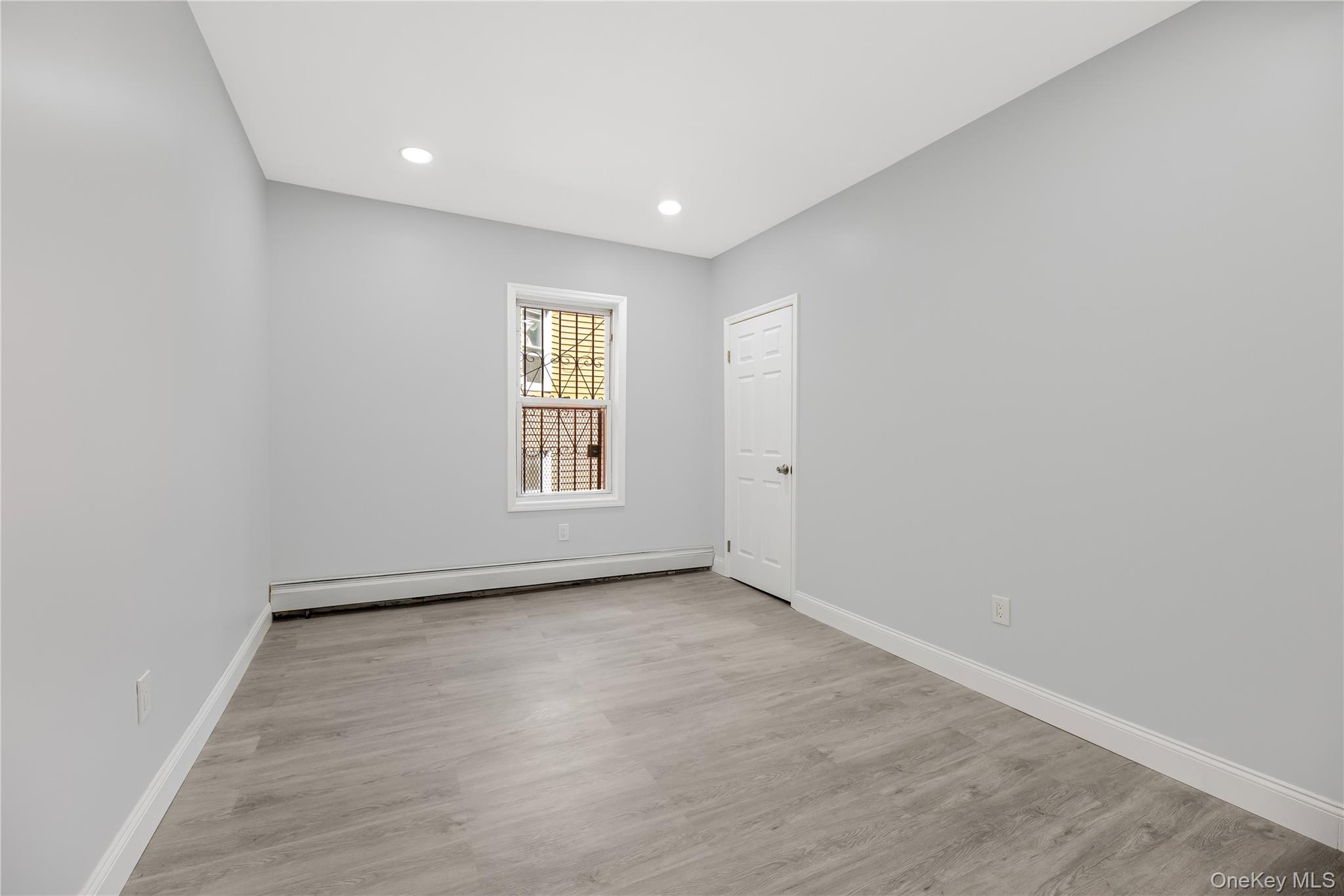 1893 Longfellow Avenue – For Sale photo 22