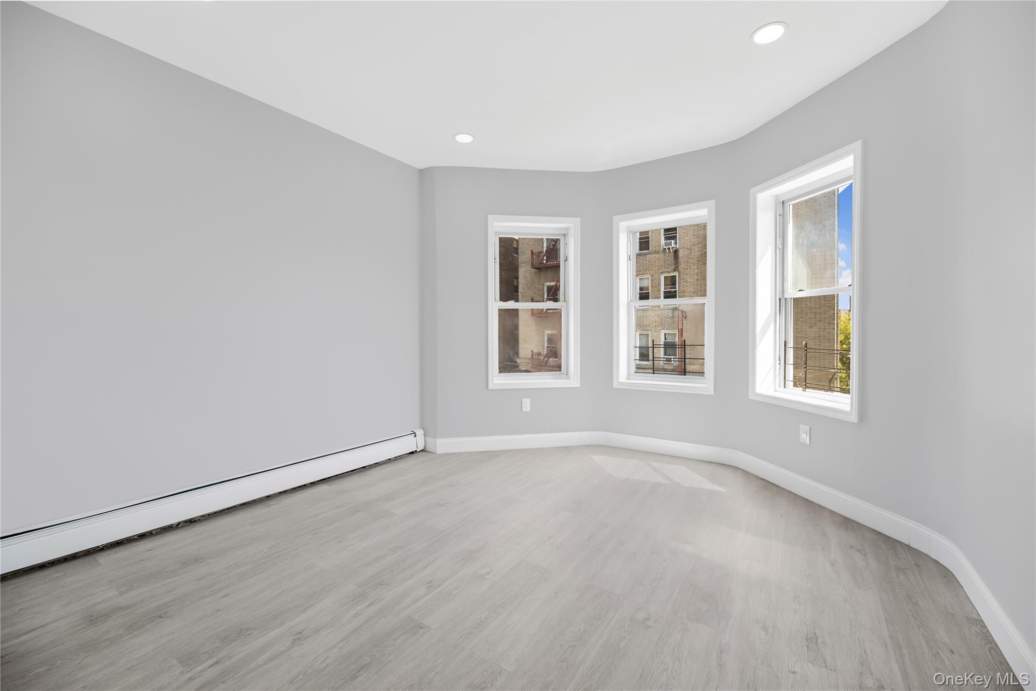 1893 Longfellow Avenue – For Sale photo 20