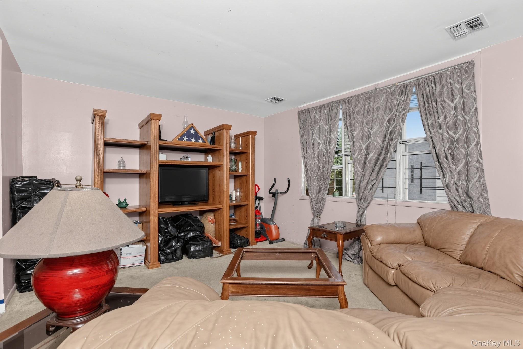 219 Admiral Lane, Unit 2219H photo 13