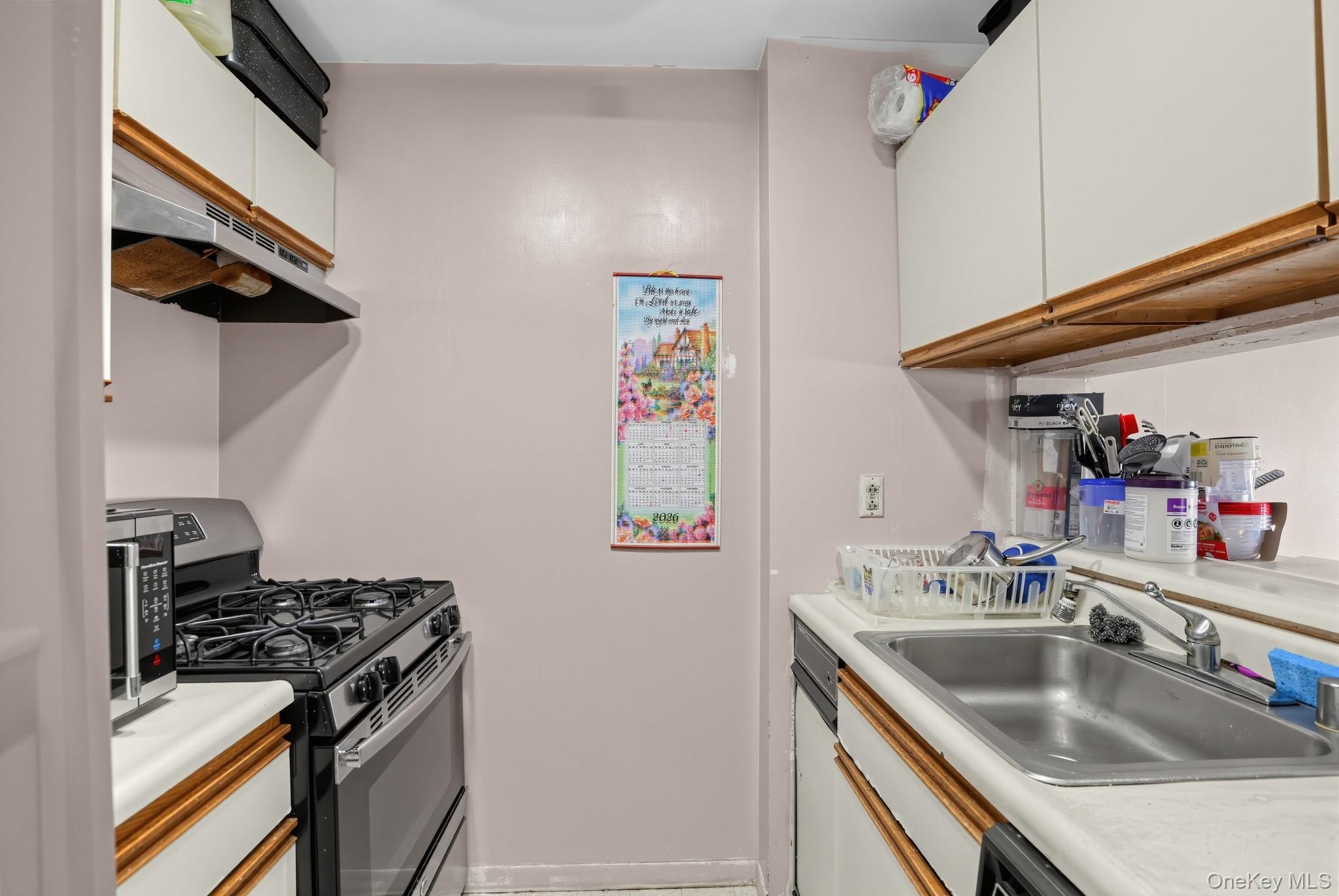 219 Admiral Lane, Unit 2219H photo 18
