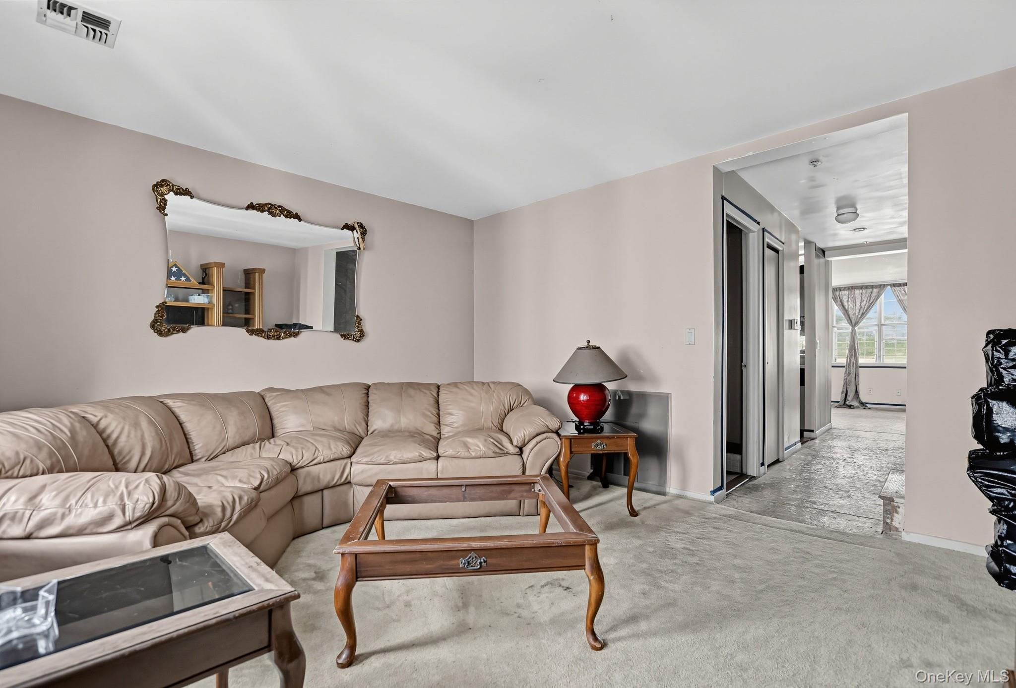 219 Admiral Lane, Unit 2219H photo 11