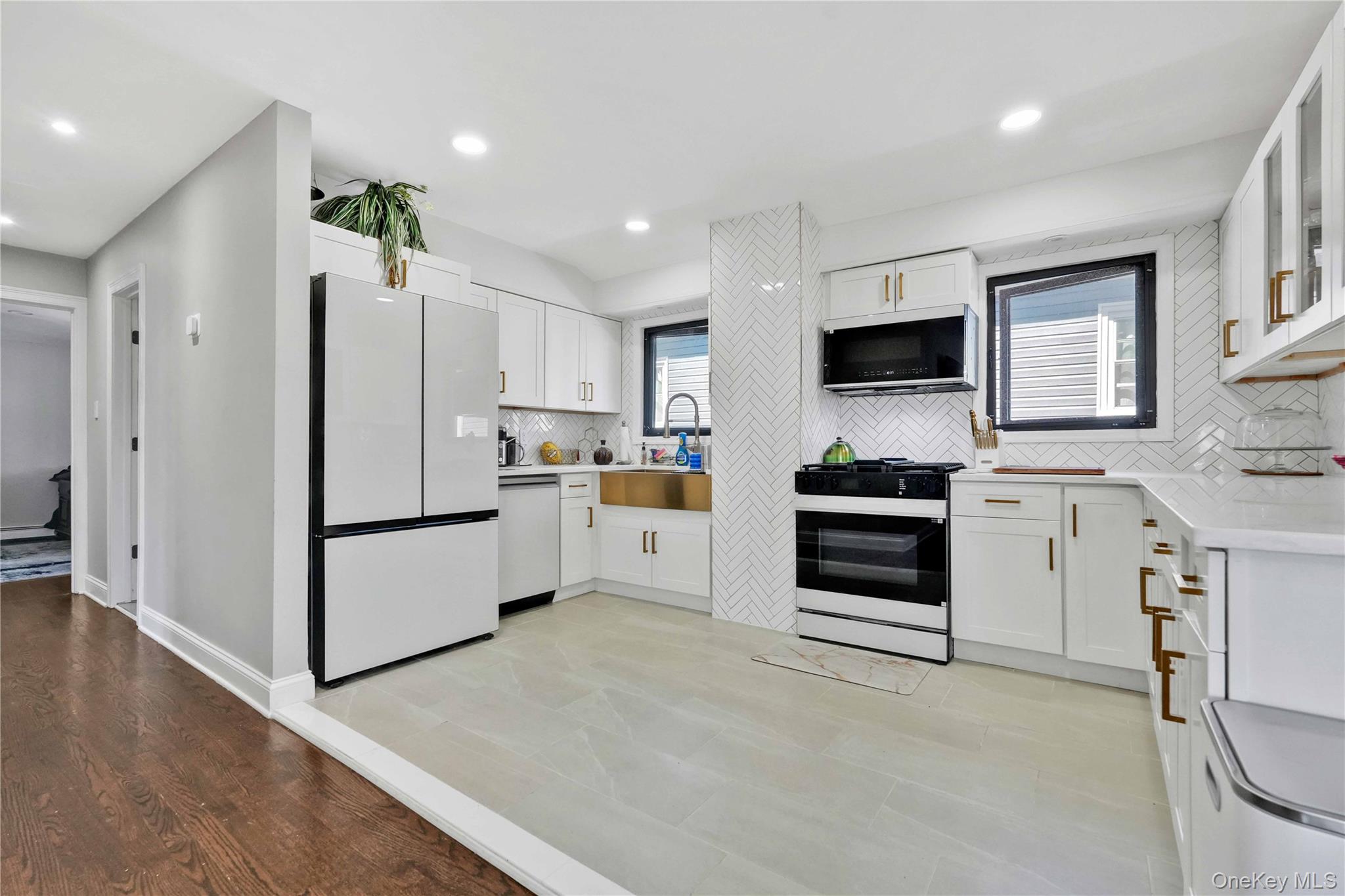 222-06 133rd Avenue – For Sale photo 15