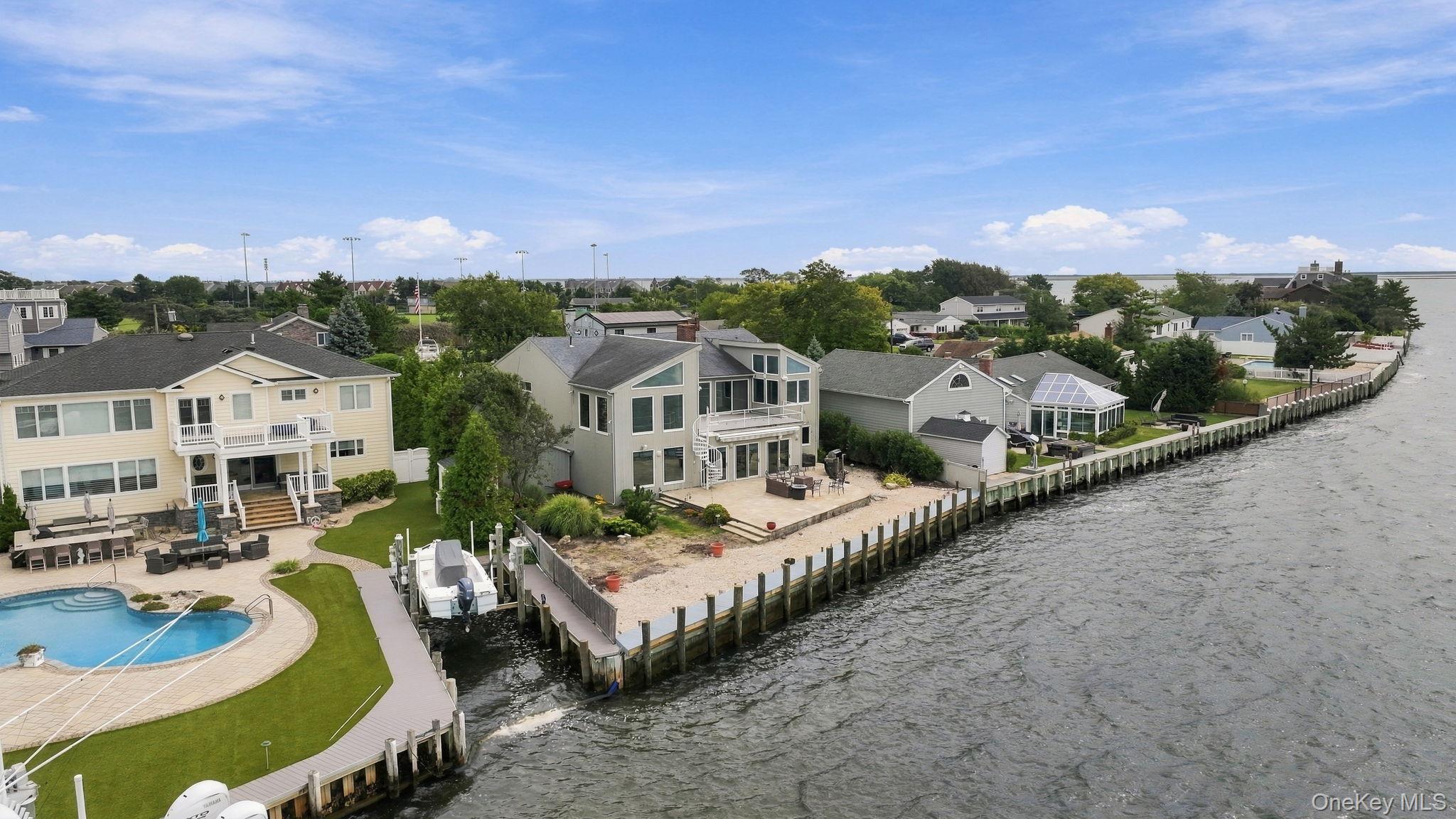 321 Grand Central Avenue – For Sale