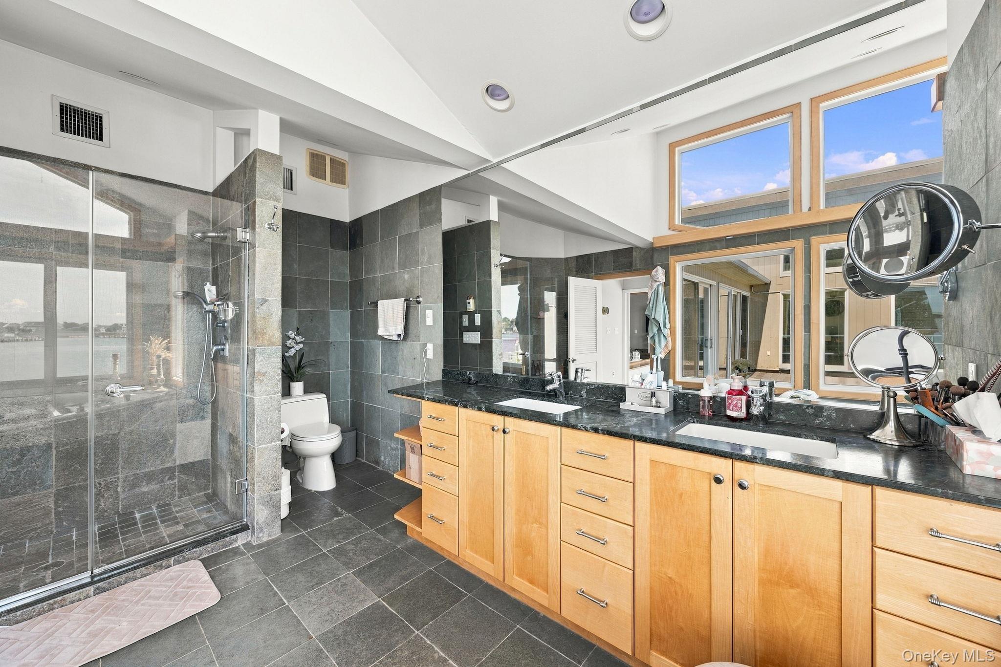 321 Grand Central Avenue – For Sale photo 28