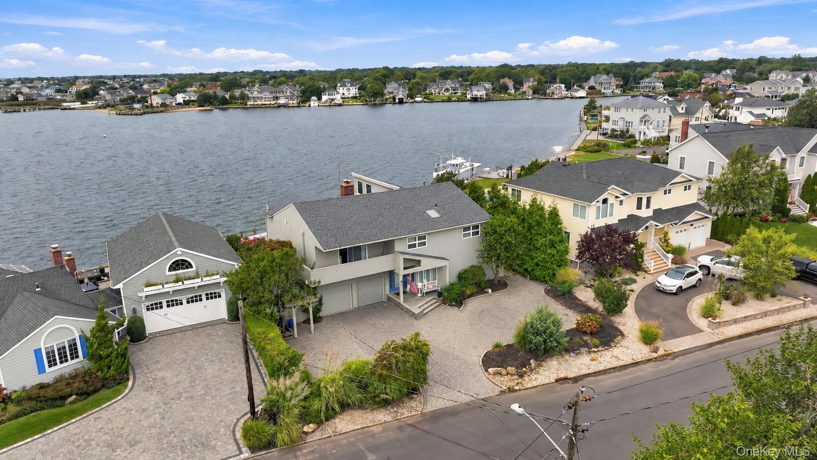 Image 1 of 48 for 321 Grand Central Avenue in Long Island, Amityville, NY, 11701