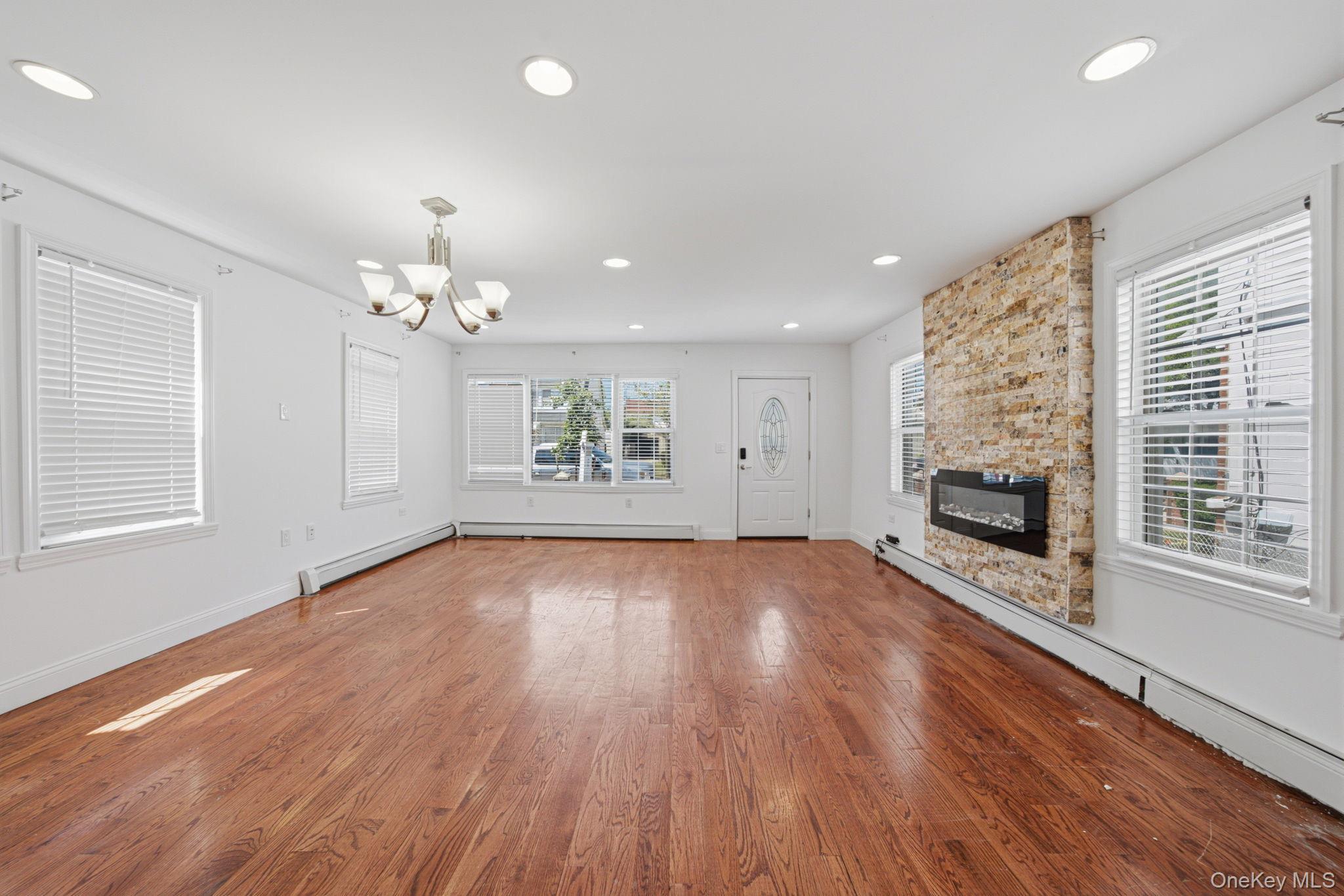 119-27 191st Street – For Sale photo 4