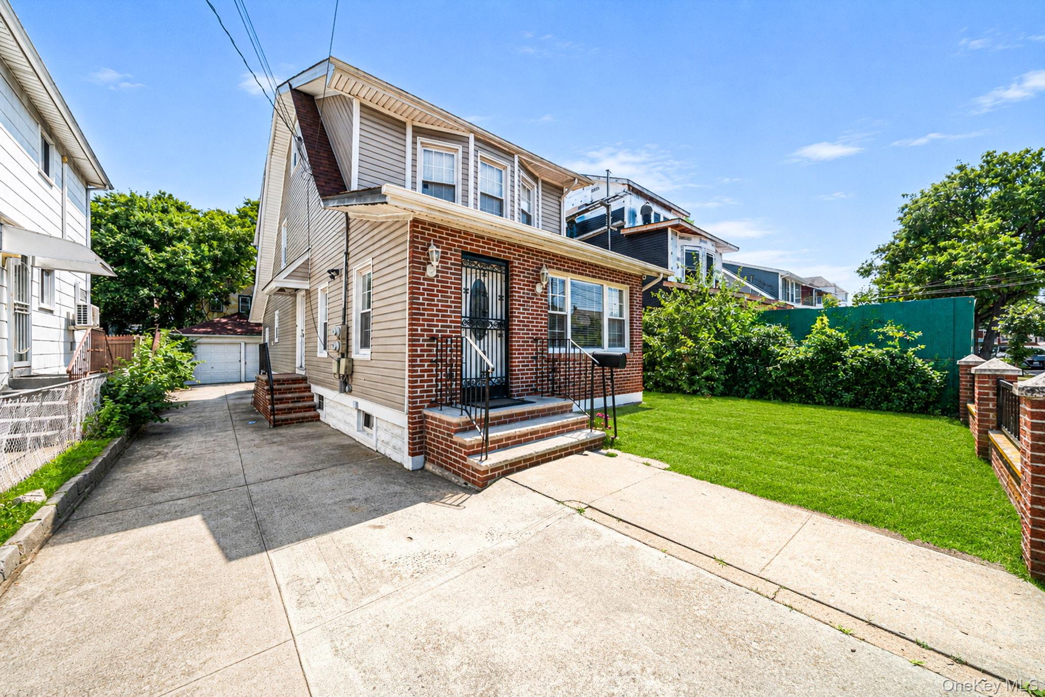 119-27 191st Street – For Sale photo 3