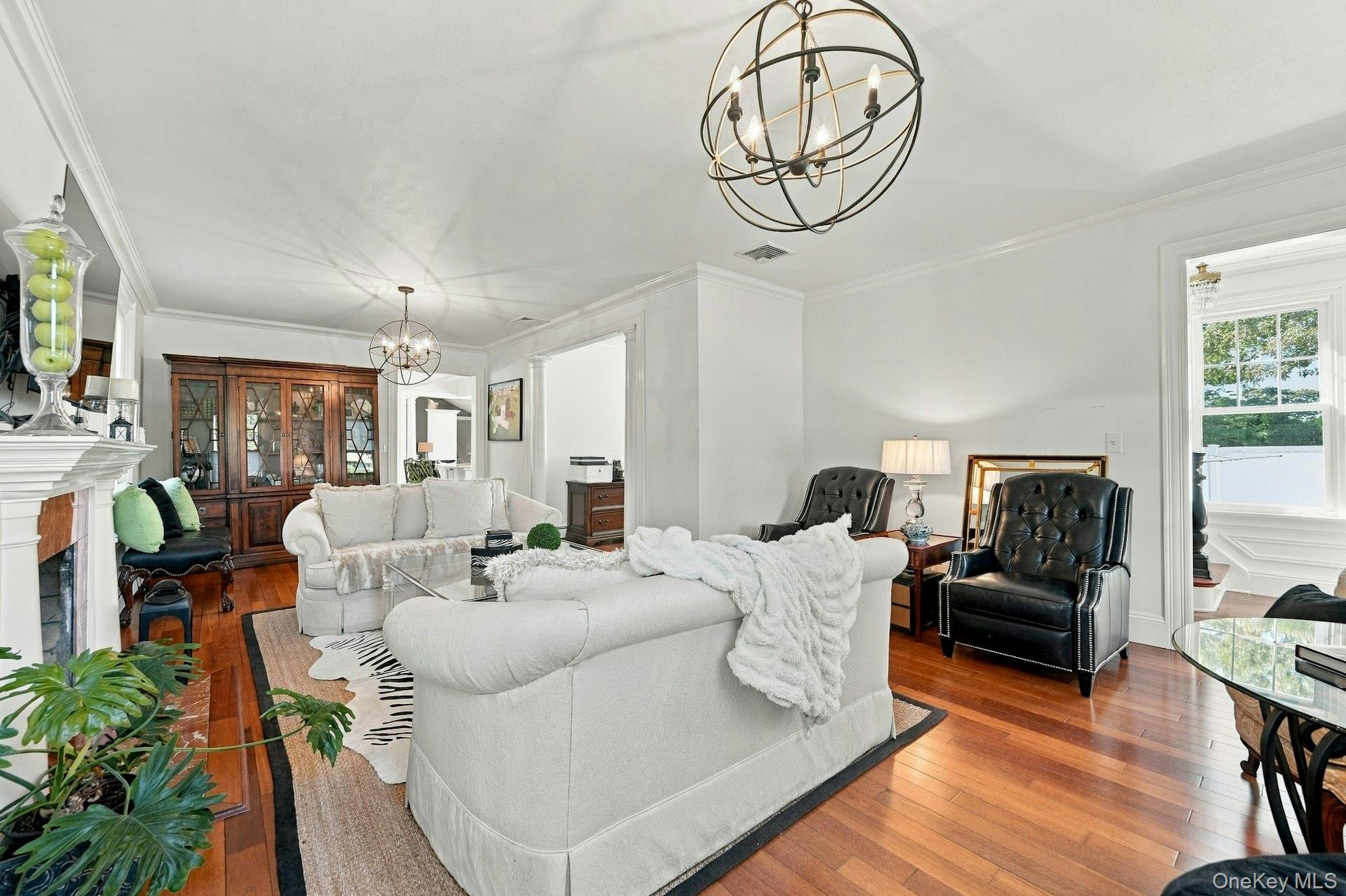 354 Middle Road – For Sale photo 20