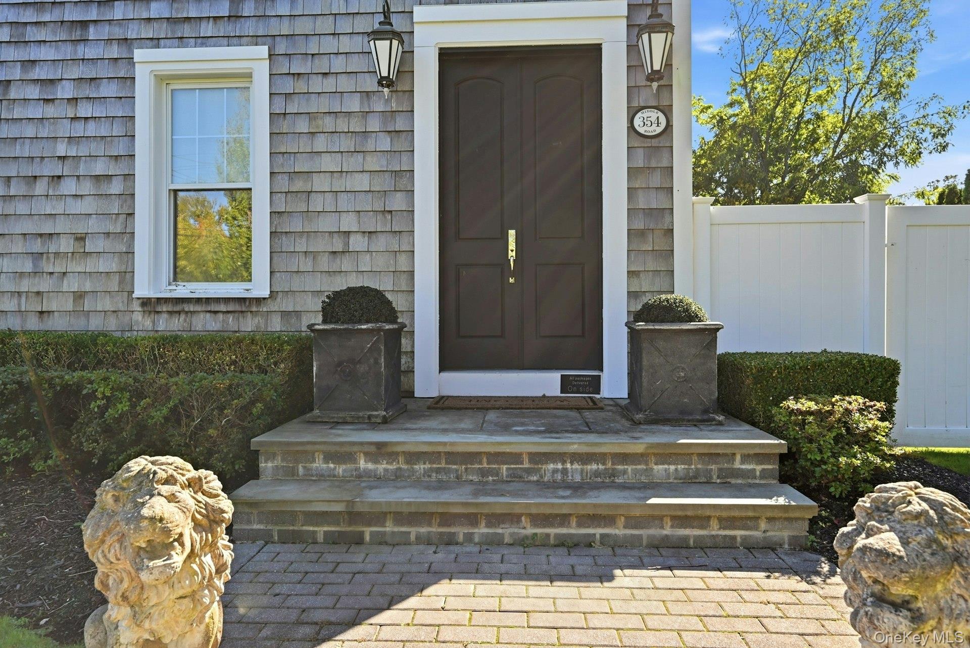 354 Middle Road – For Sale photo 37
