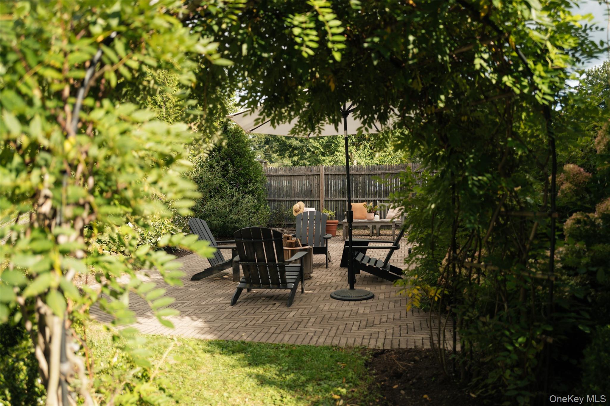17 Garden Street – For Sale photo 26