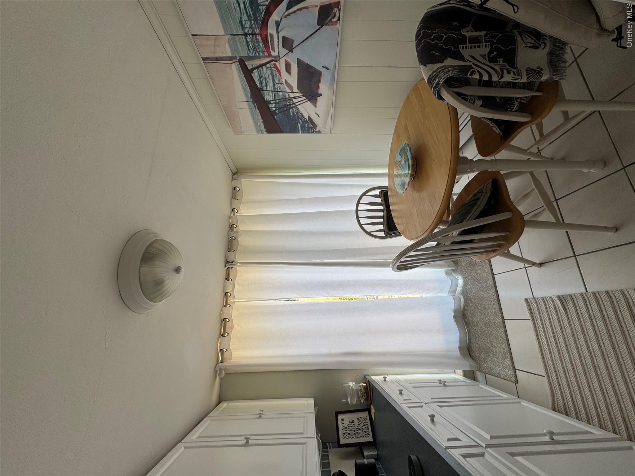 3 Clayton Avenue – For Rent photo 5