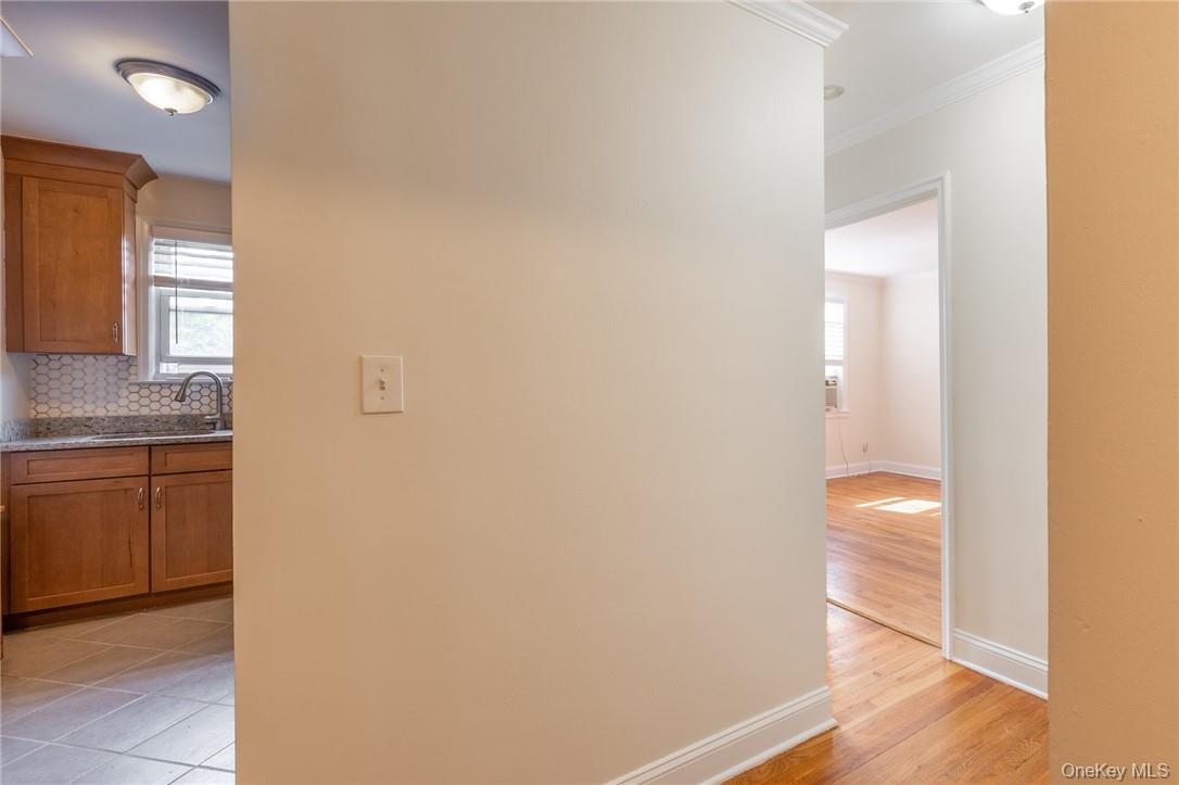 33 E Grand Street, Unit C2C photo 8