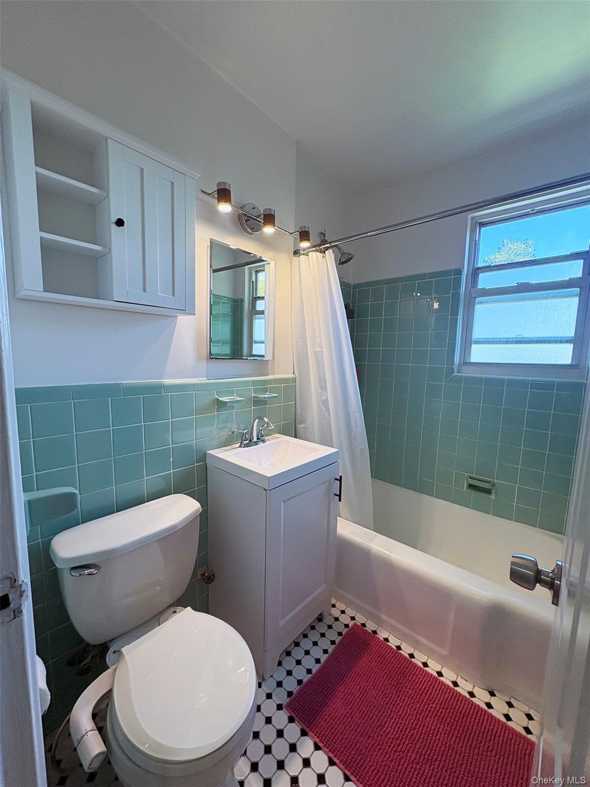 33 E Grand Street, Unit C2C photo 15