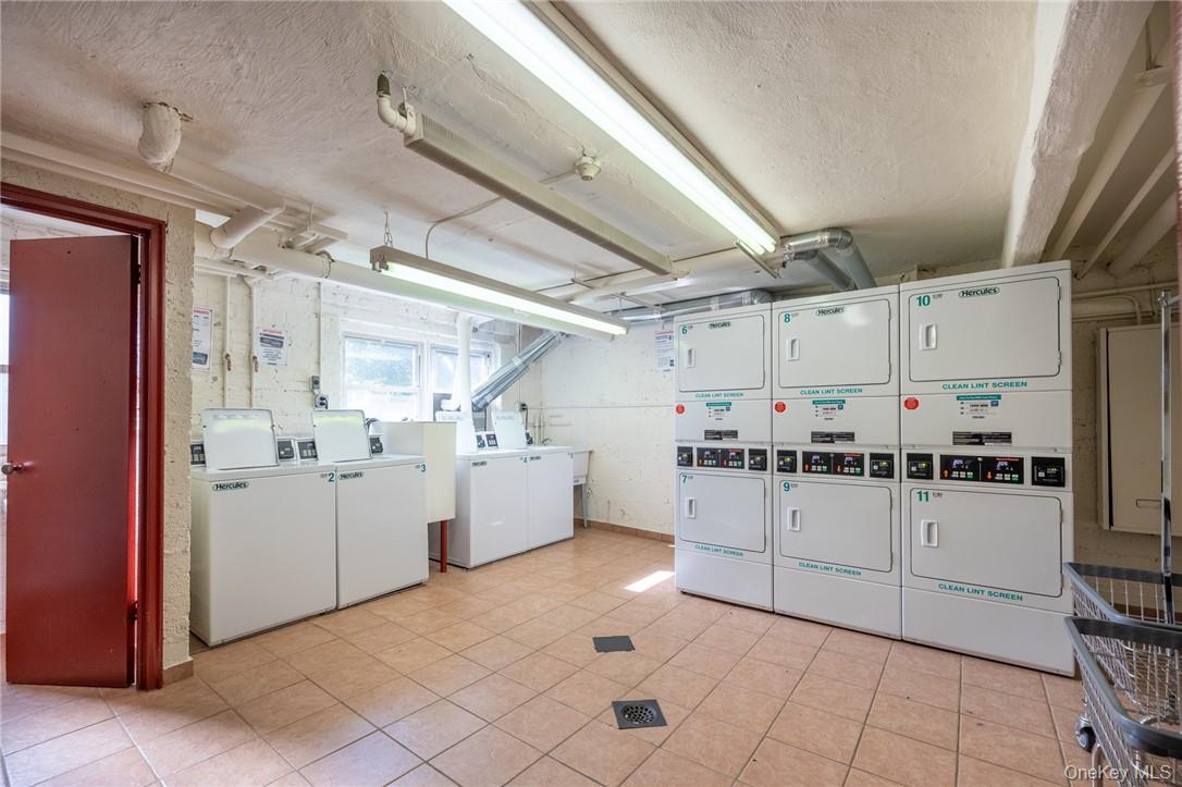 33 E Grand Street, Unit C2C photo 17