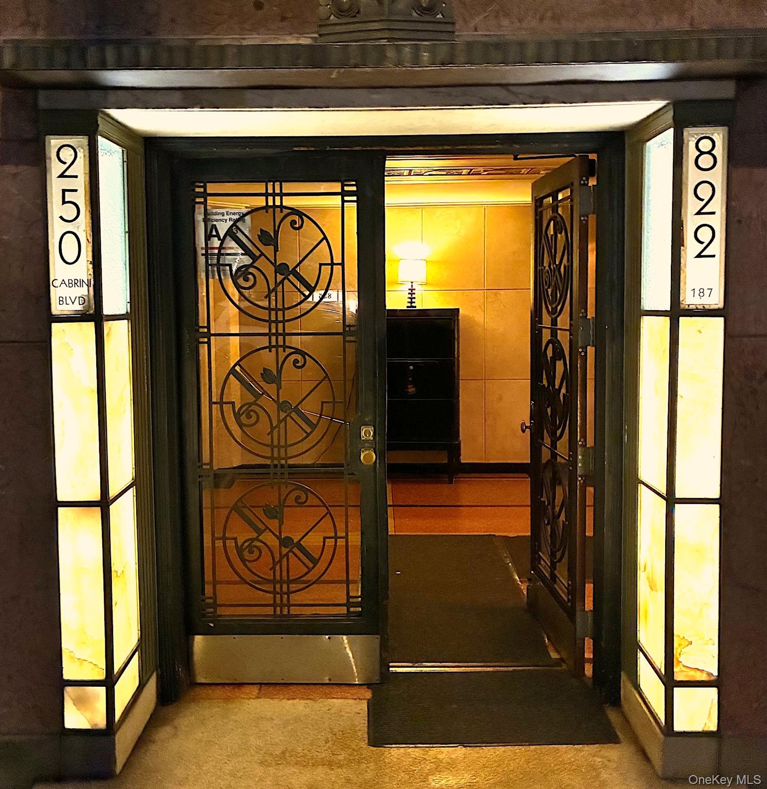 250 Cabrini Boulevard, Unit 4A