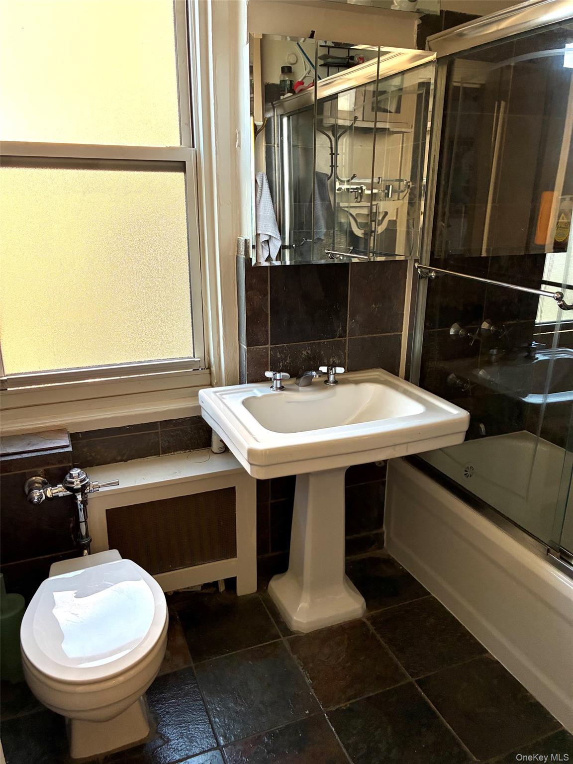 250 Cabrini Boulevard, Unit 4A photo 14