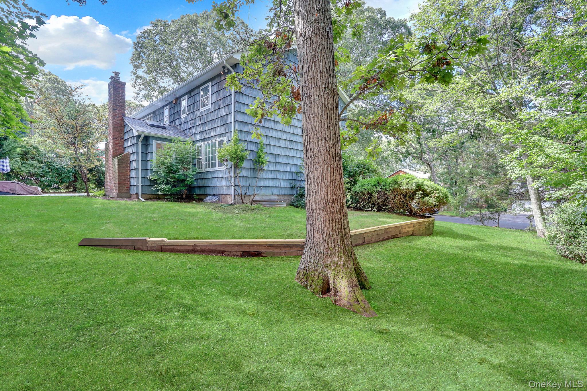 15 Tobi Lane – For Sale photo 37