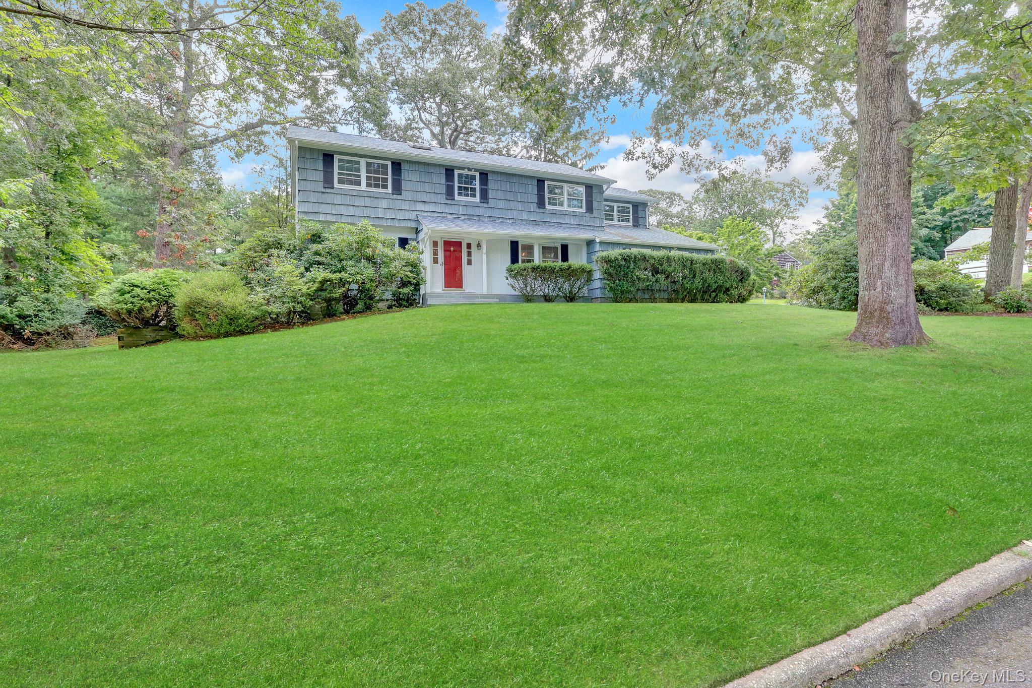 15 Tobi Lane – For Sale photo 39