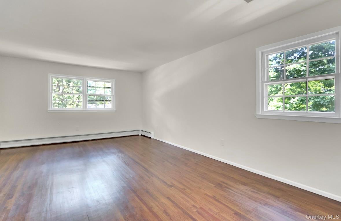 15 Tobi Lane – For Sale photo 20