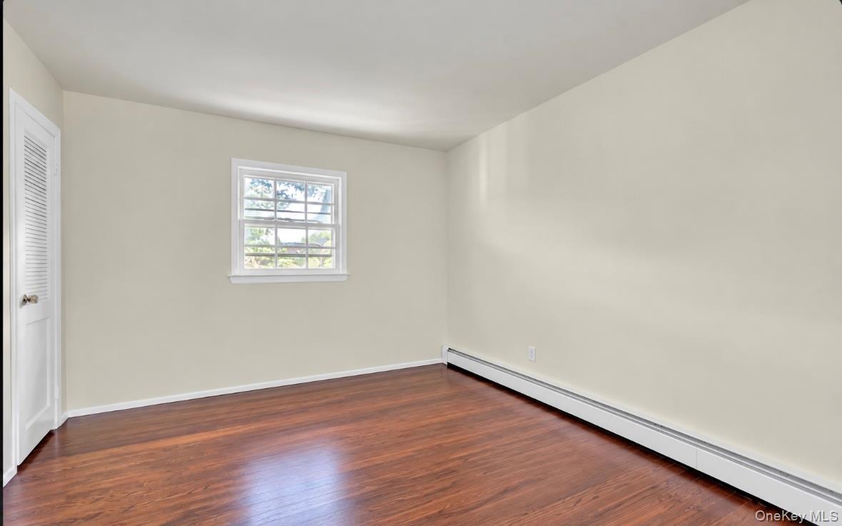15 Tobi Lane – For Sale photo 26