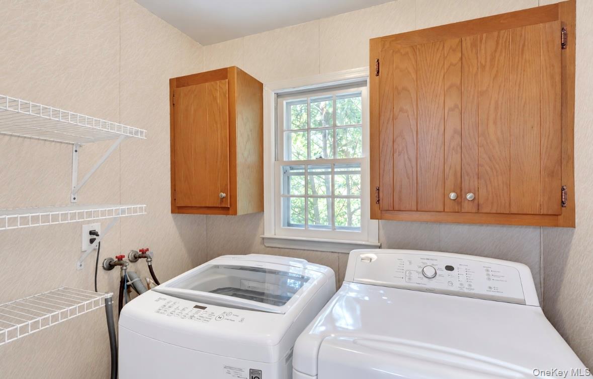 15 Tobi Lane – For Sale photo 17