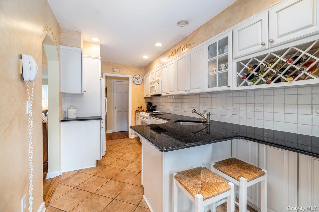 455 Morris Avenue – For Sale photo 6