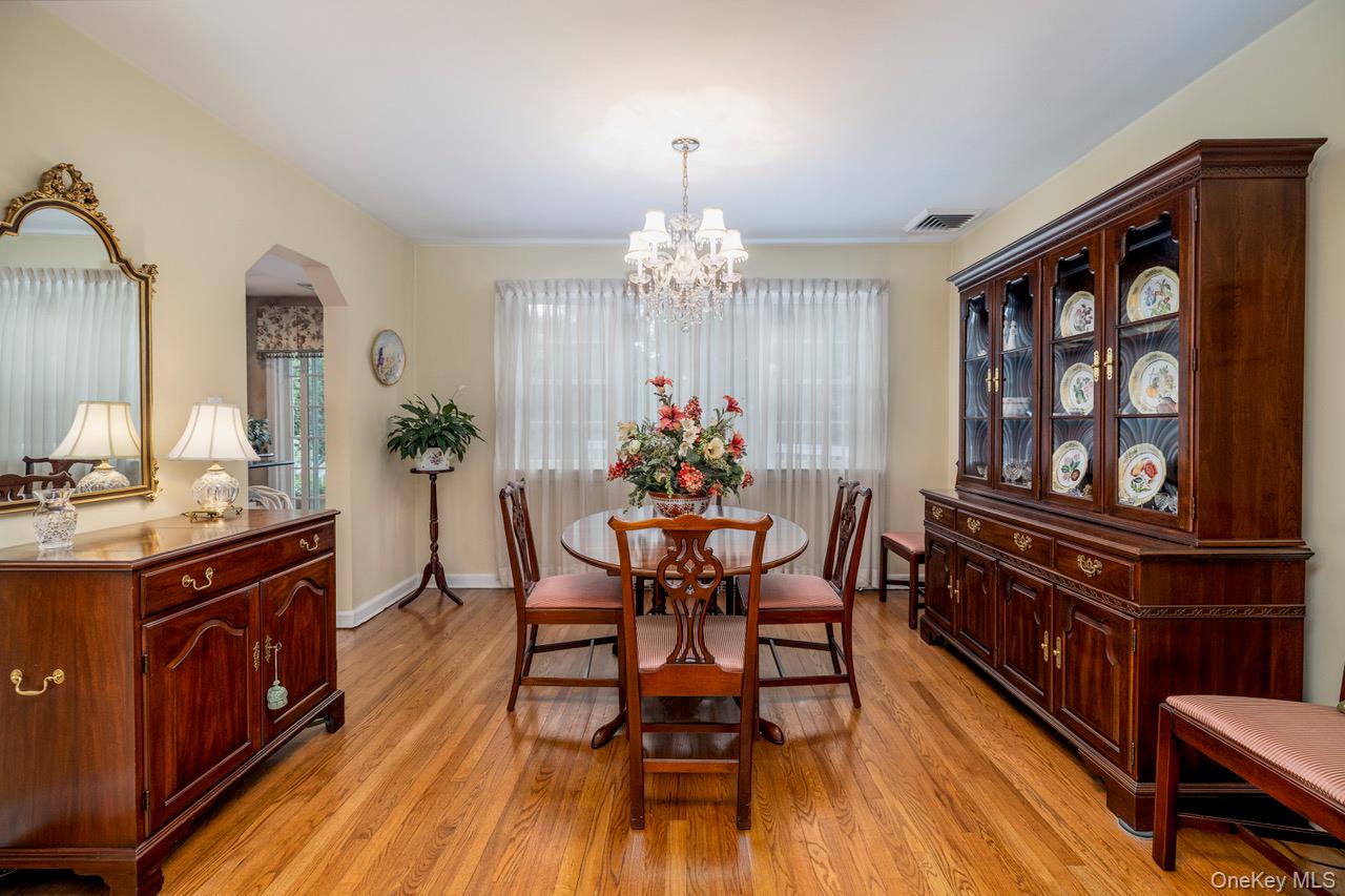 455 Morris Avenue – For Sale photo 4
