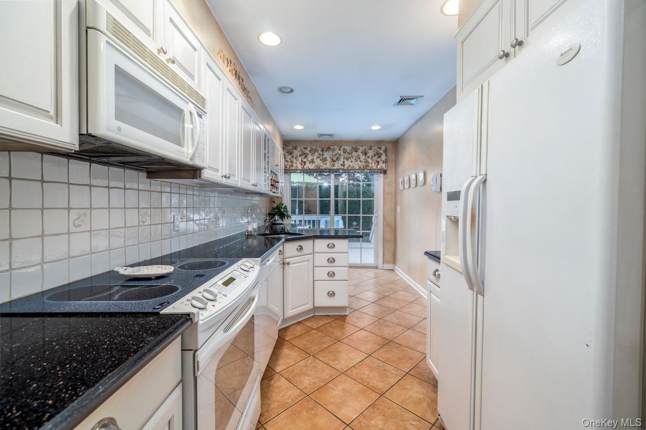 455 Morris Avenue – For Sale photo 7