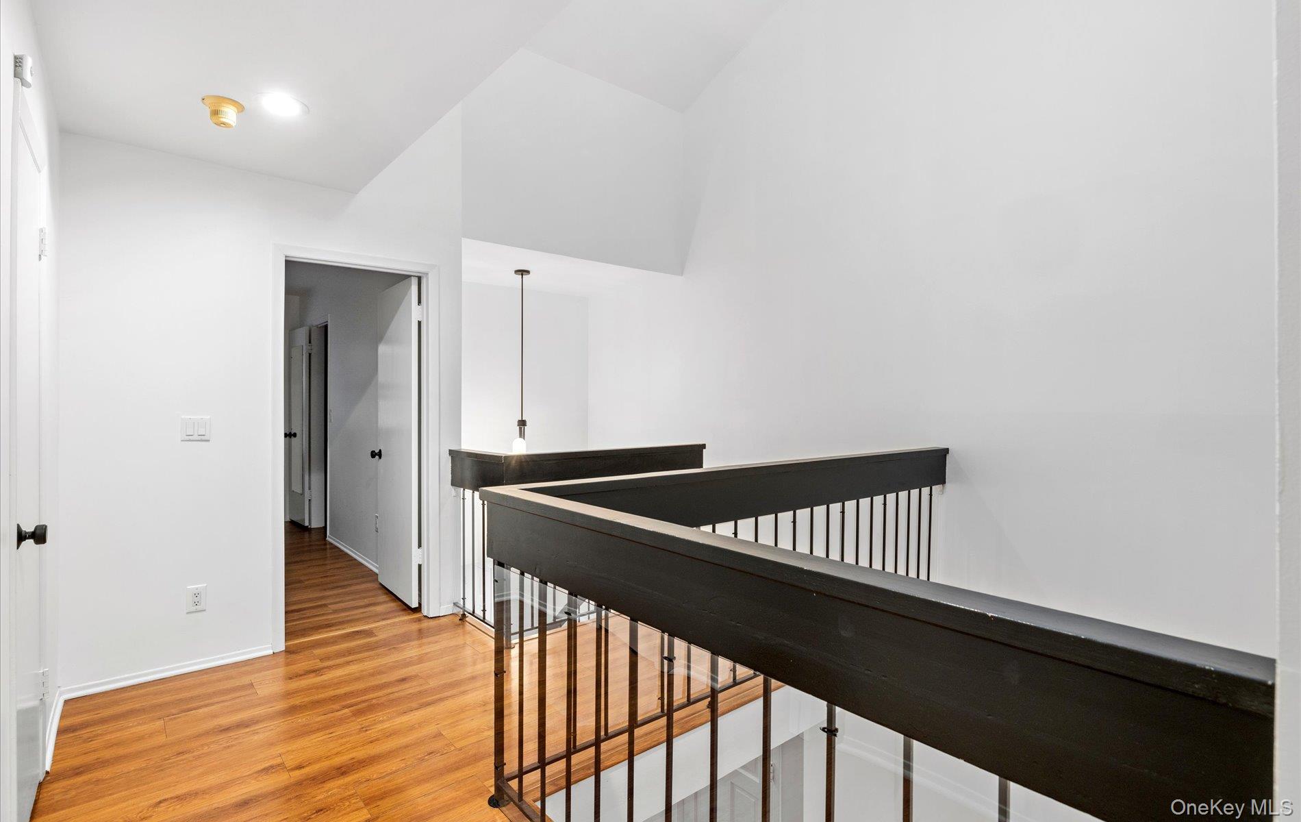 15 Pond Path – For Rent photo 10