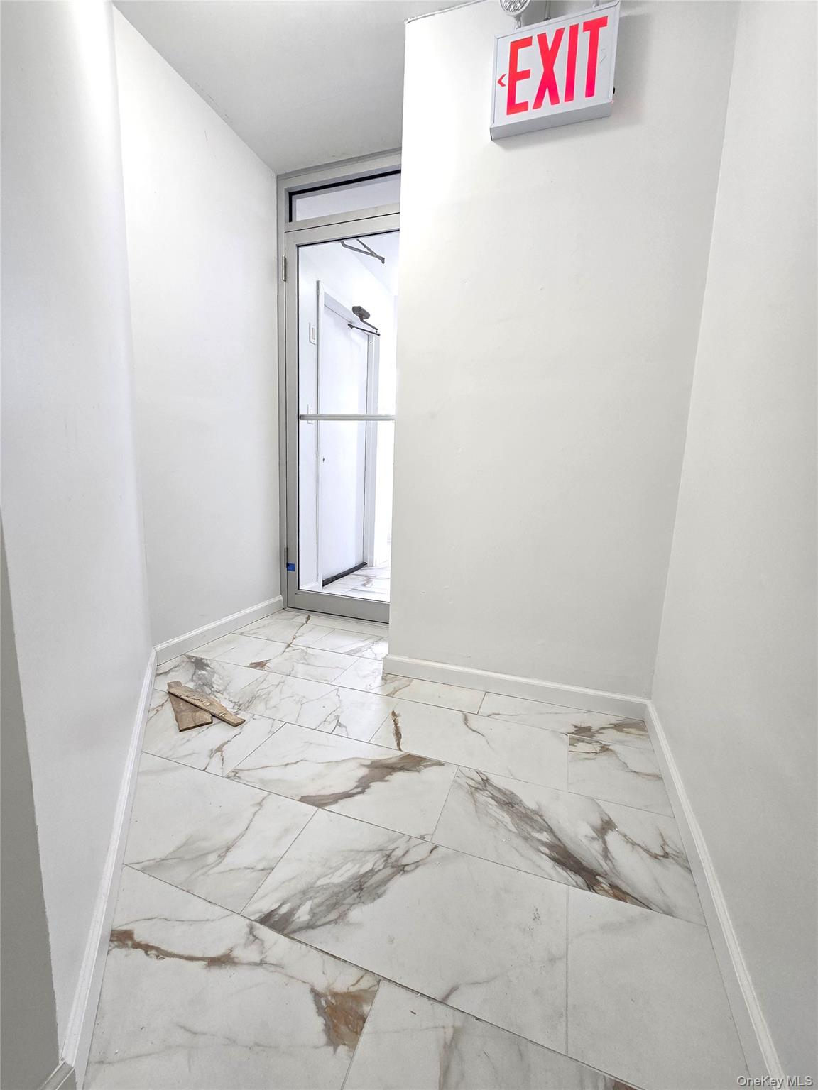 851-861 Merrick Road, Unit STORE C photo 14