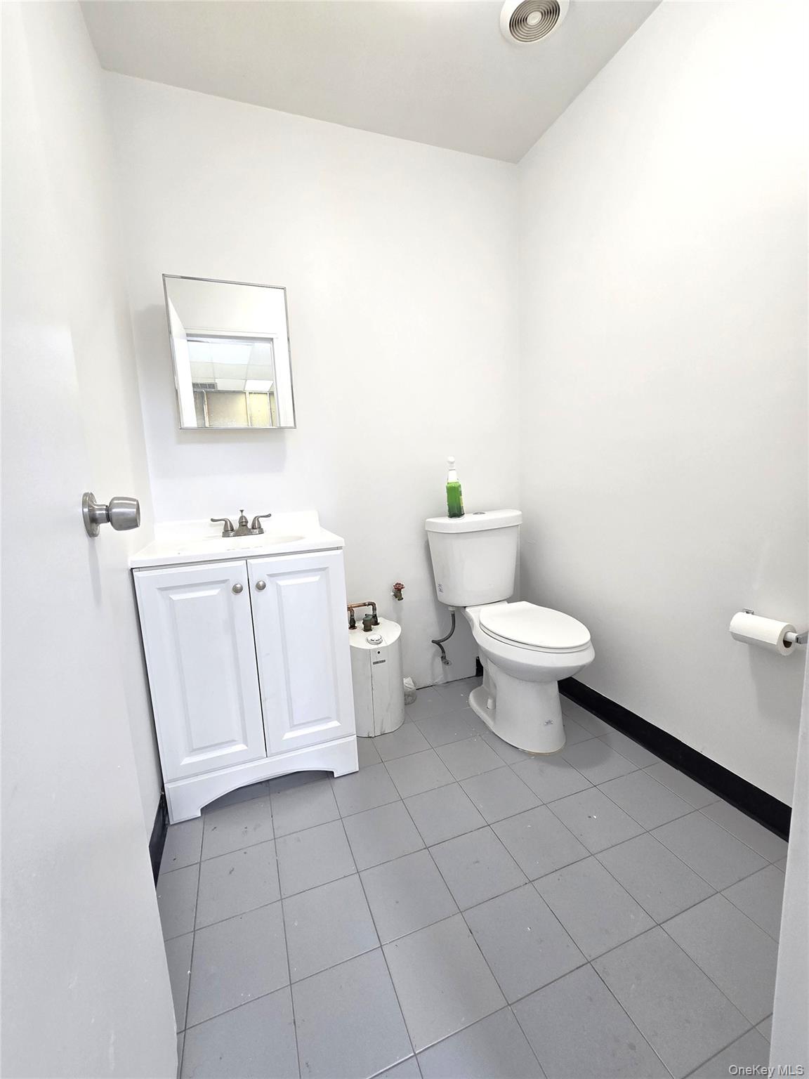 851-861 Merrick Road, Unit STORE C photo 21