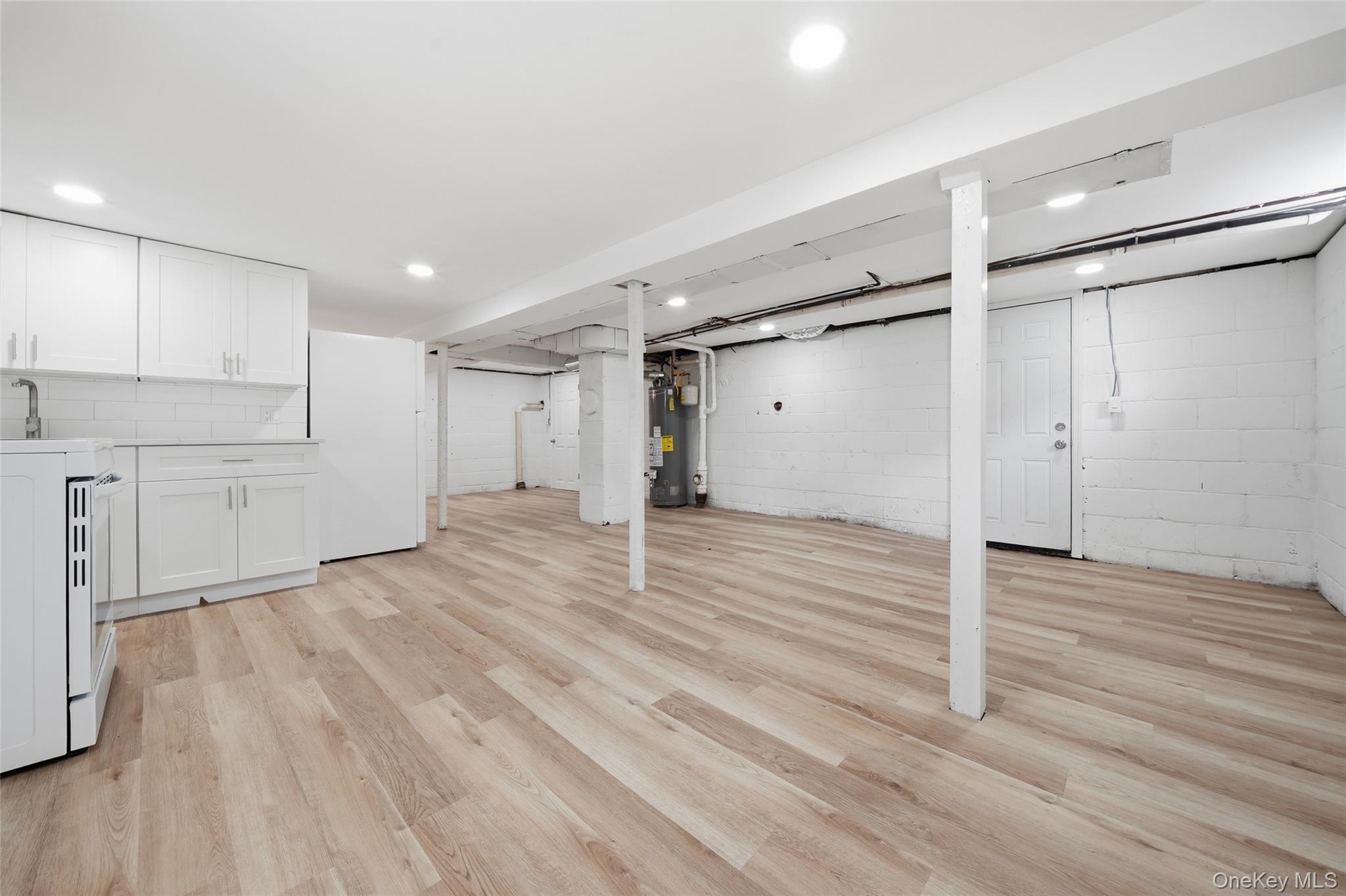 21 Independence Avenue – For Sale photo 16