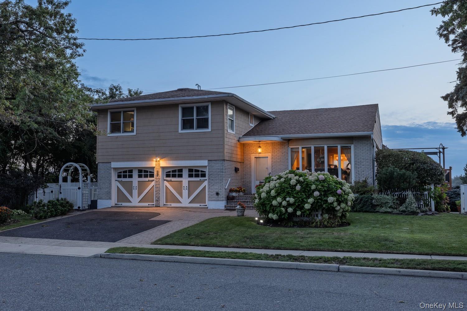 3224 Ann Street – For Sale photo 3