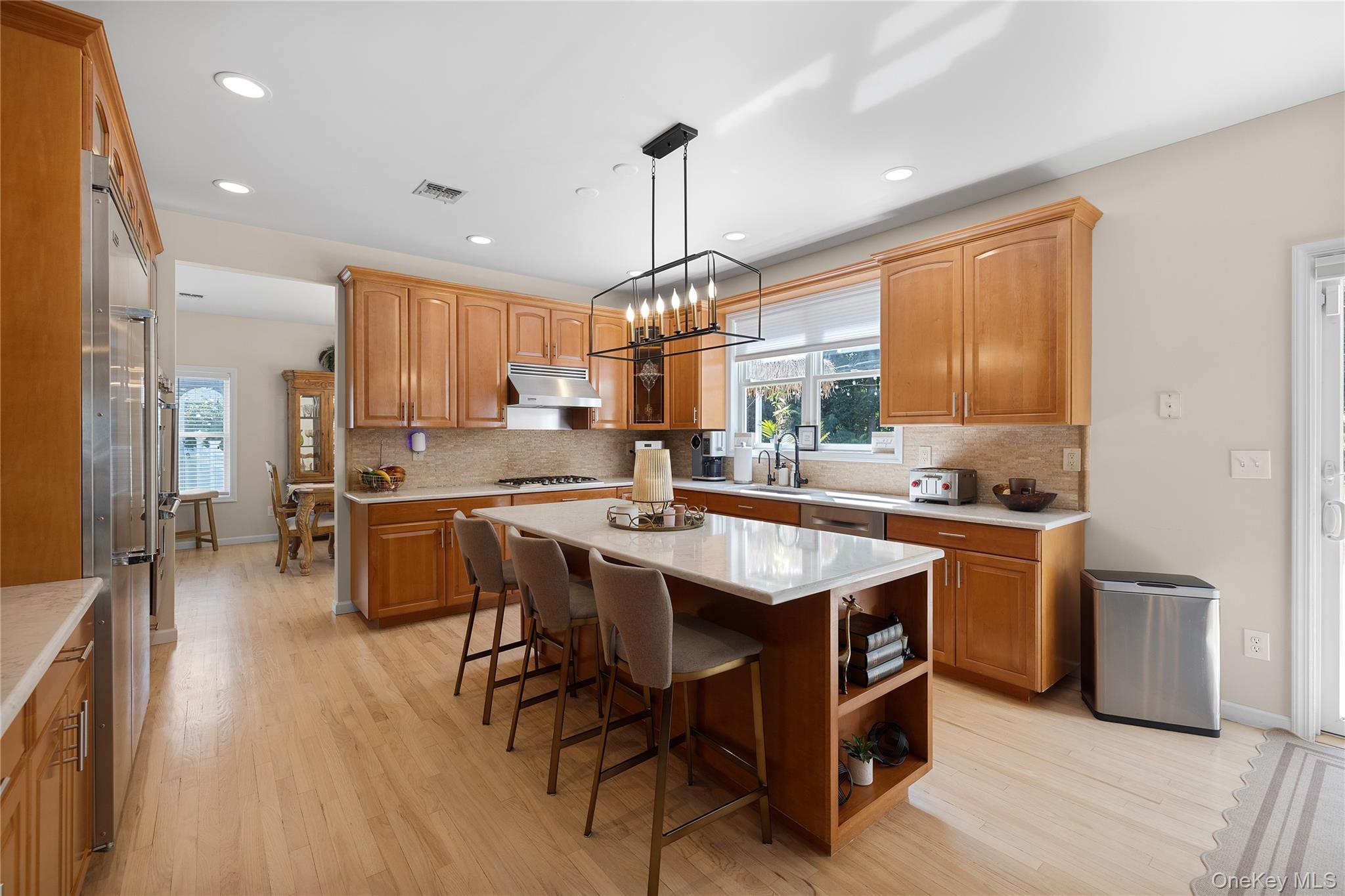 20 Millennium Court – For Sale photo 5
