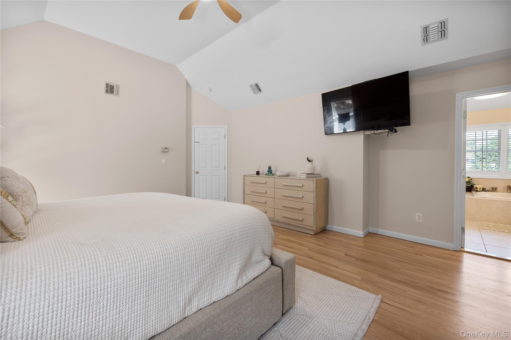 20 Millennium Court – For Sale photo 19