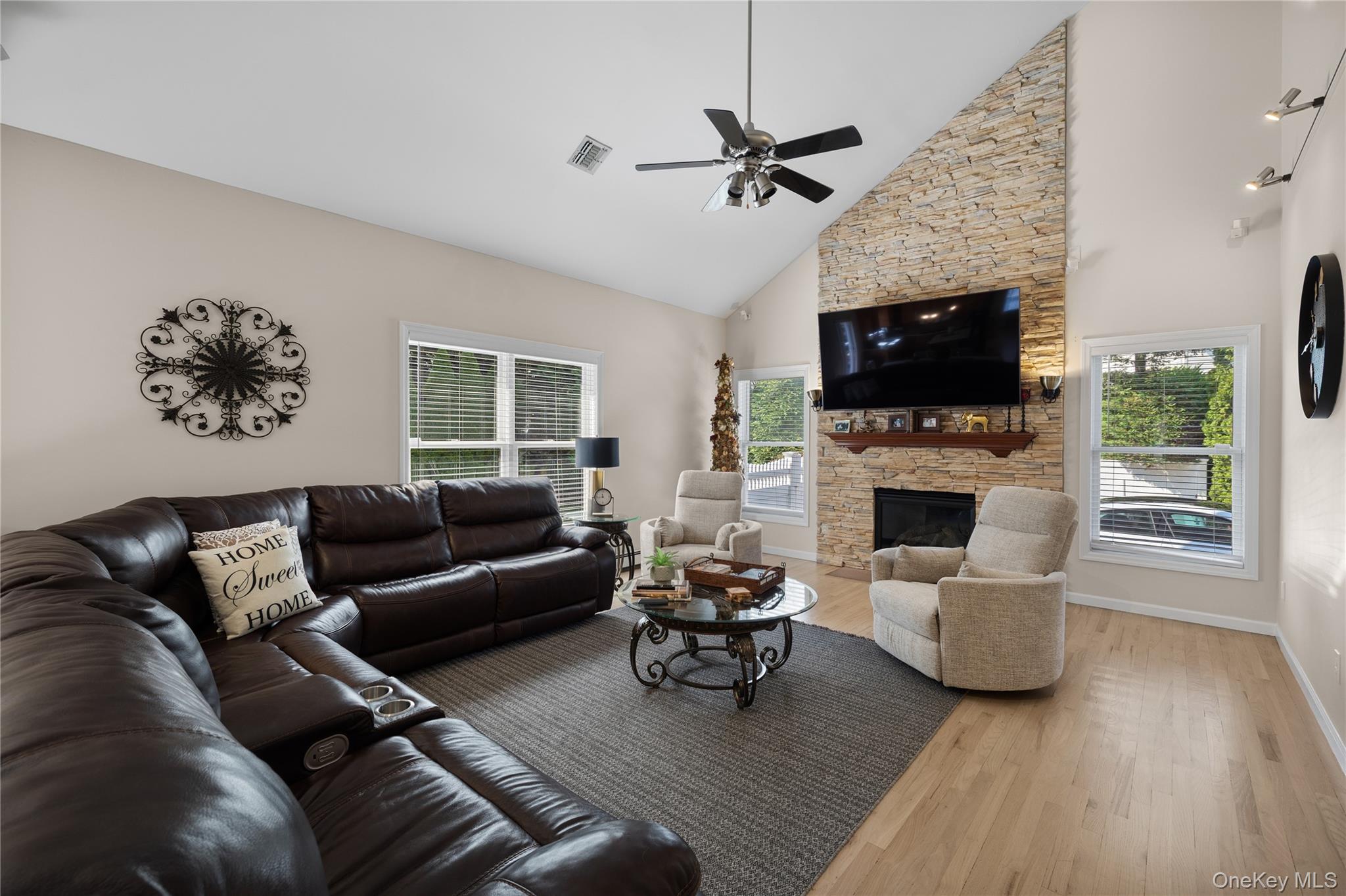 20 Millennium Court – For Sale photo 11