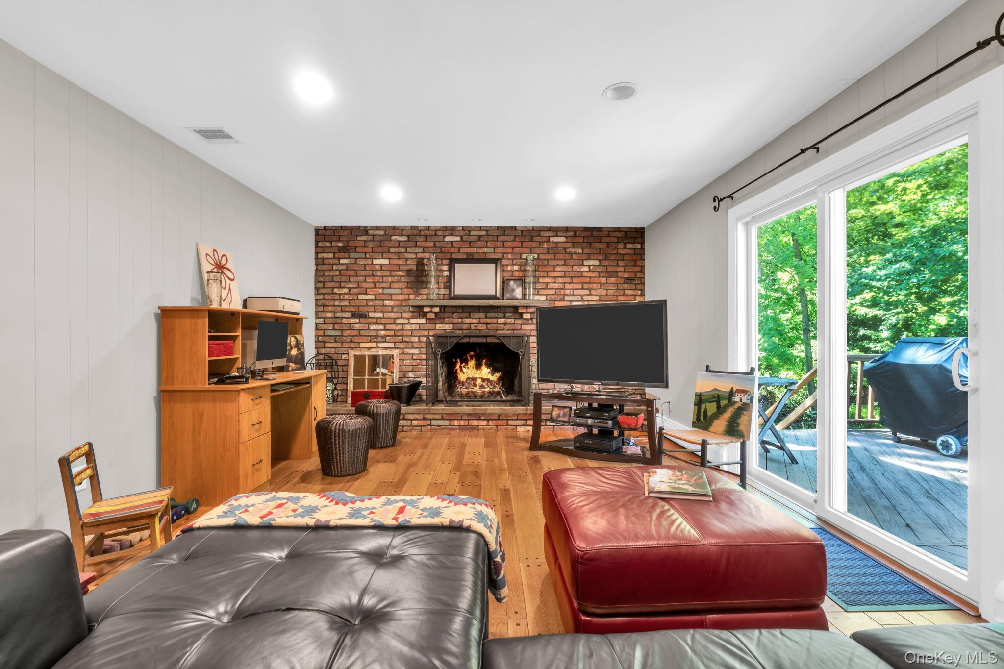 79 Branchville Road – For Sale photo 21
