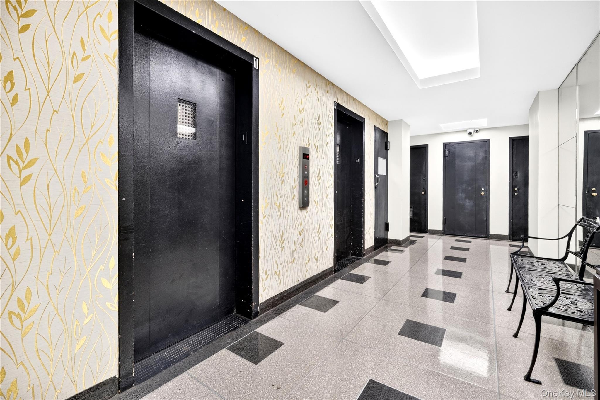 5 Fordham Hill Oval, Unit 16B photo 22
