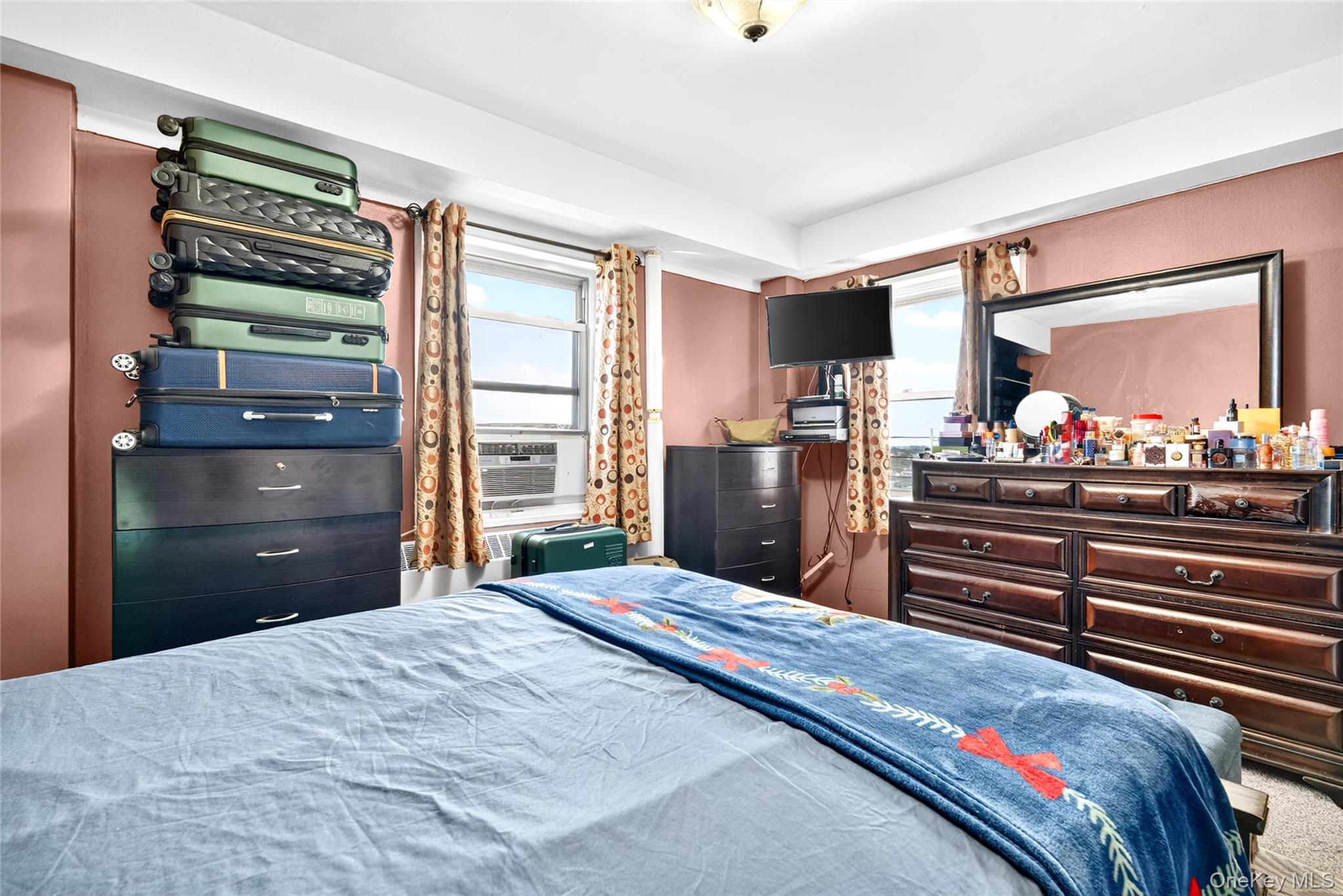 5 Fordham Hill Oval, Unit 16B photo 4
