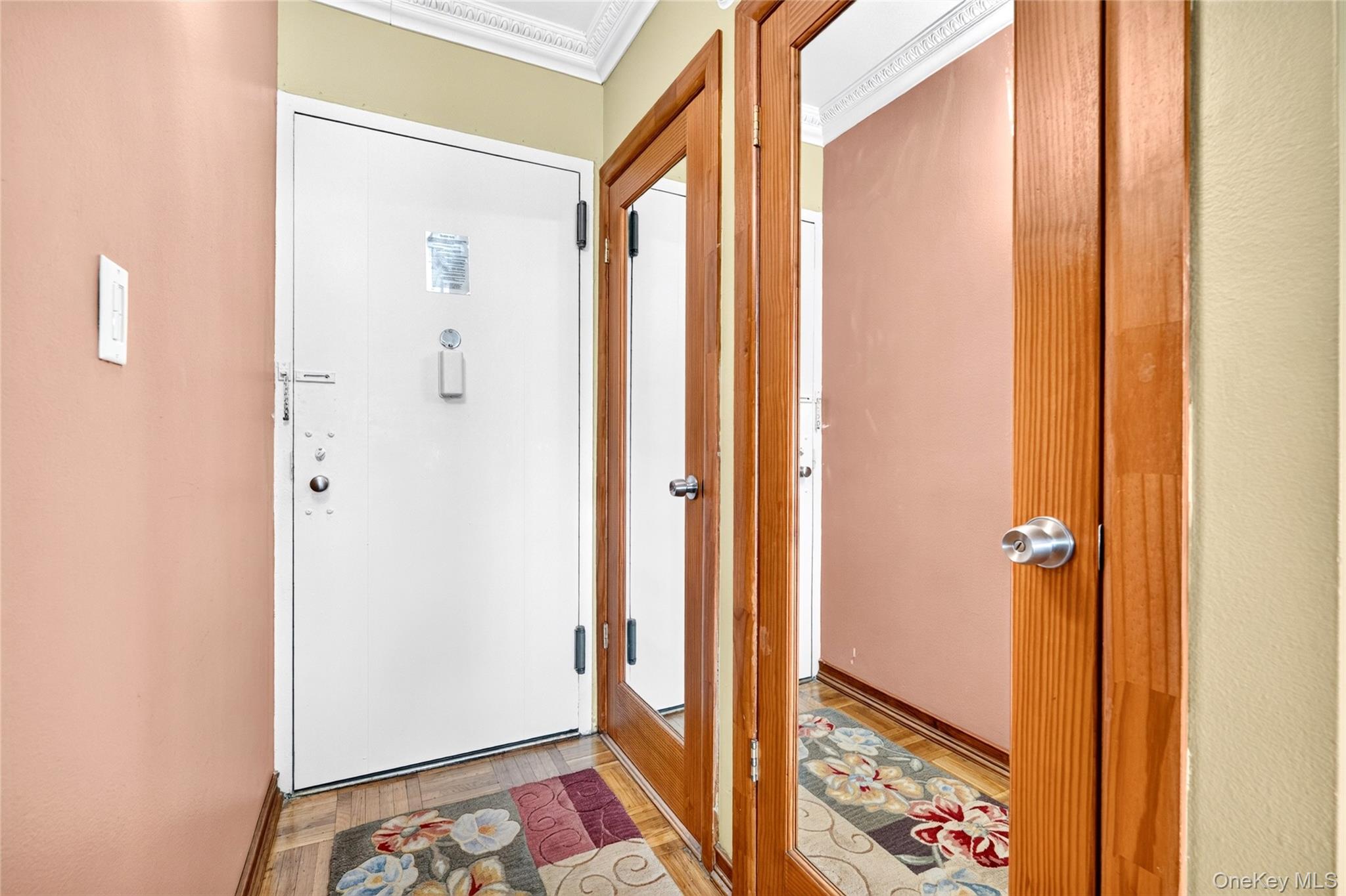 5 Fordham Hill Oval, Unit 16B photo 28