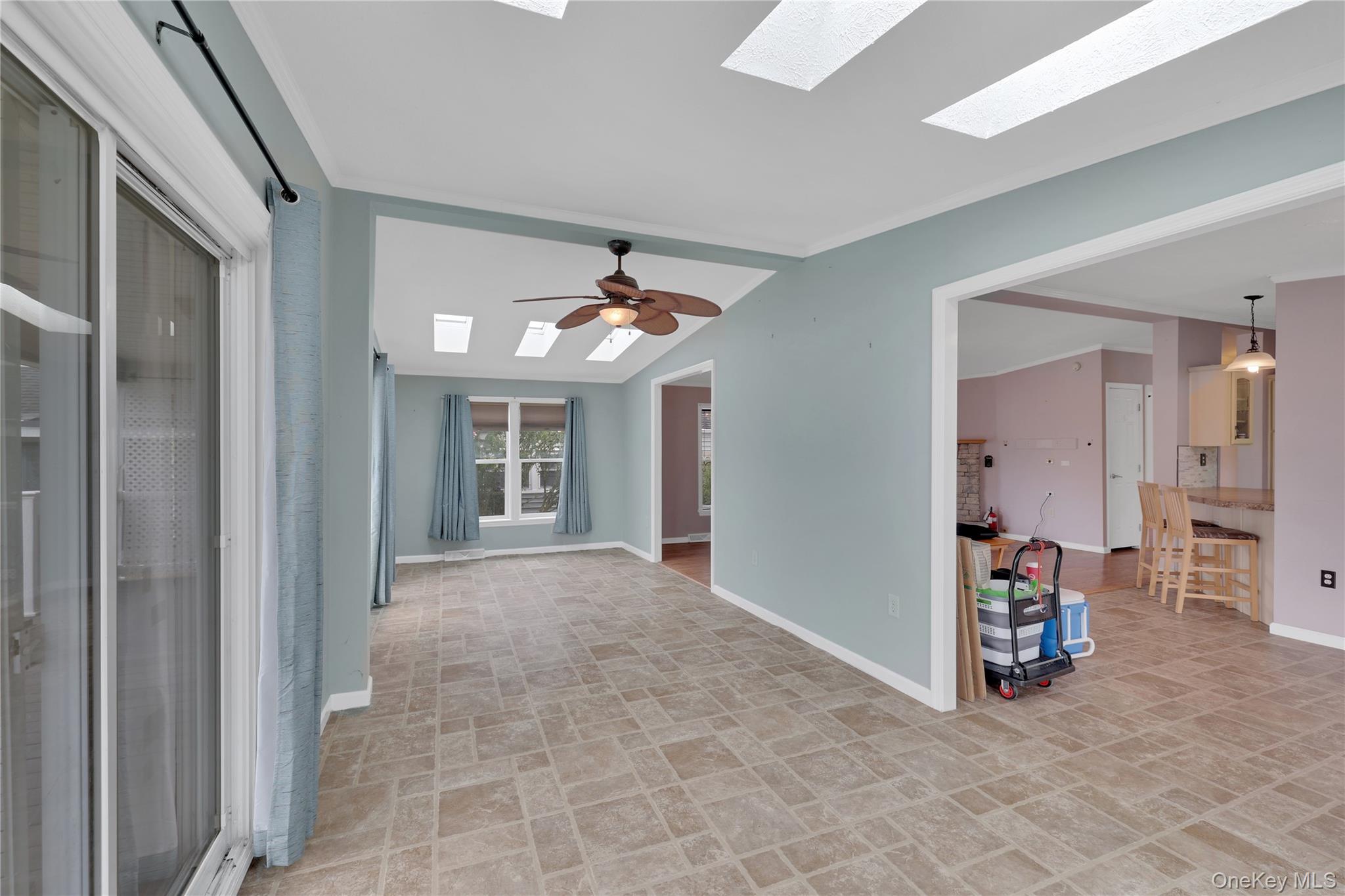 9 Rivercrest Road, Unit 15 photo 26