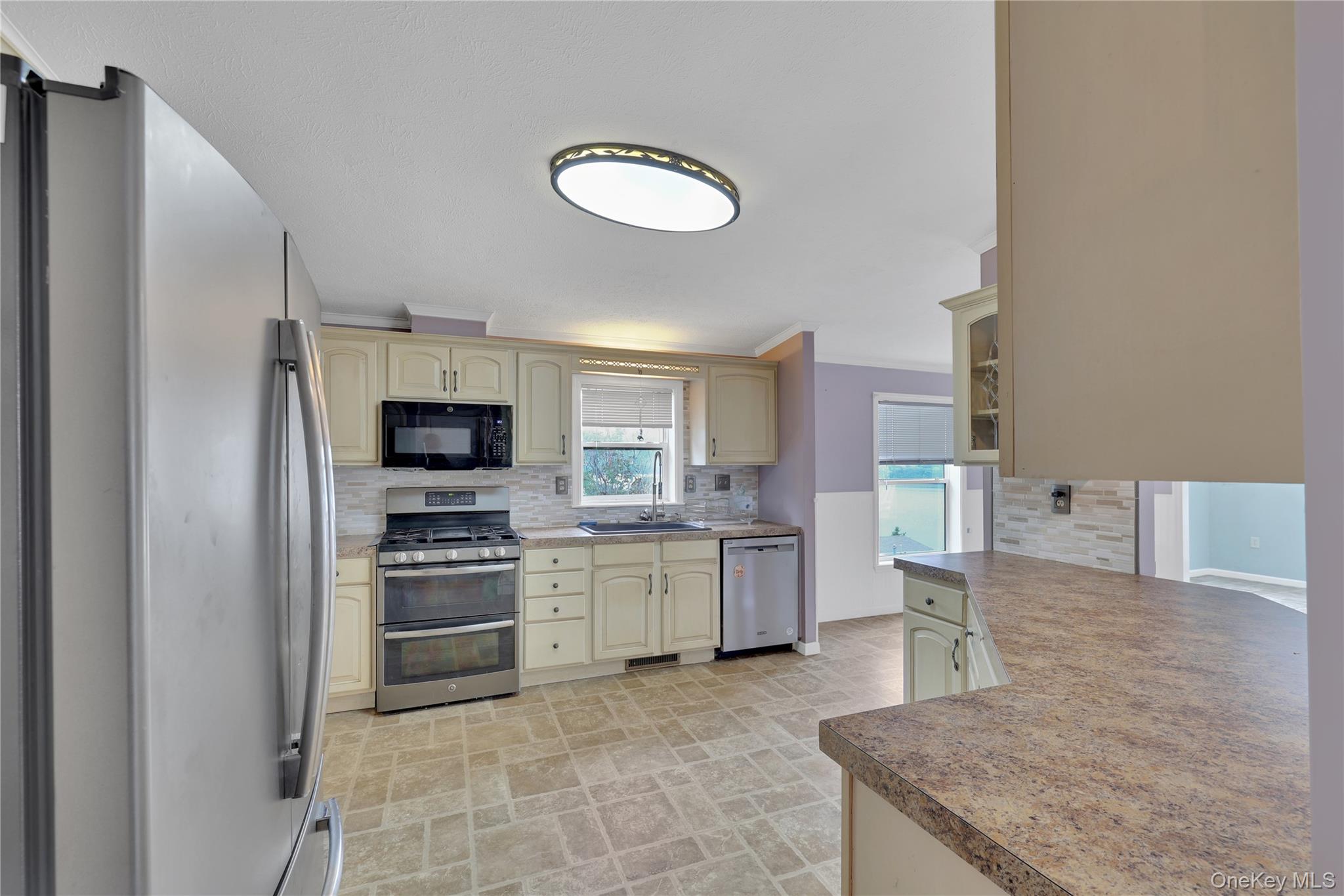 9 Rivercrest Road, Unit 15 photo 23