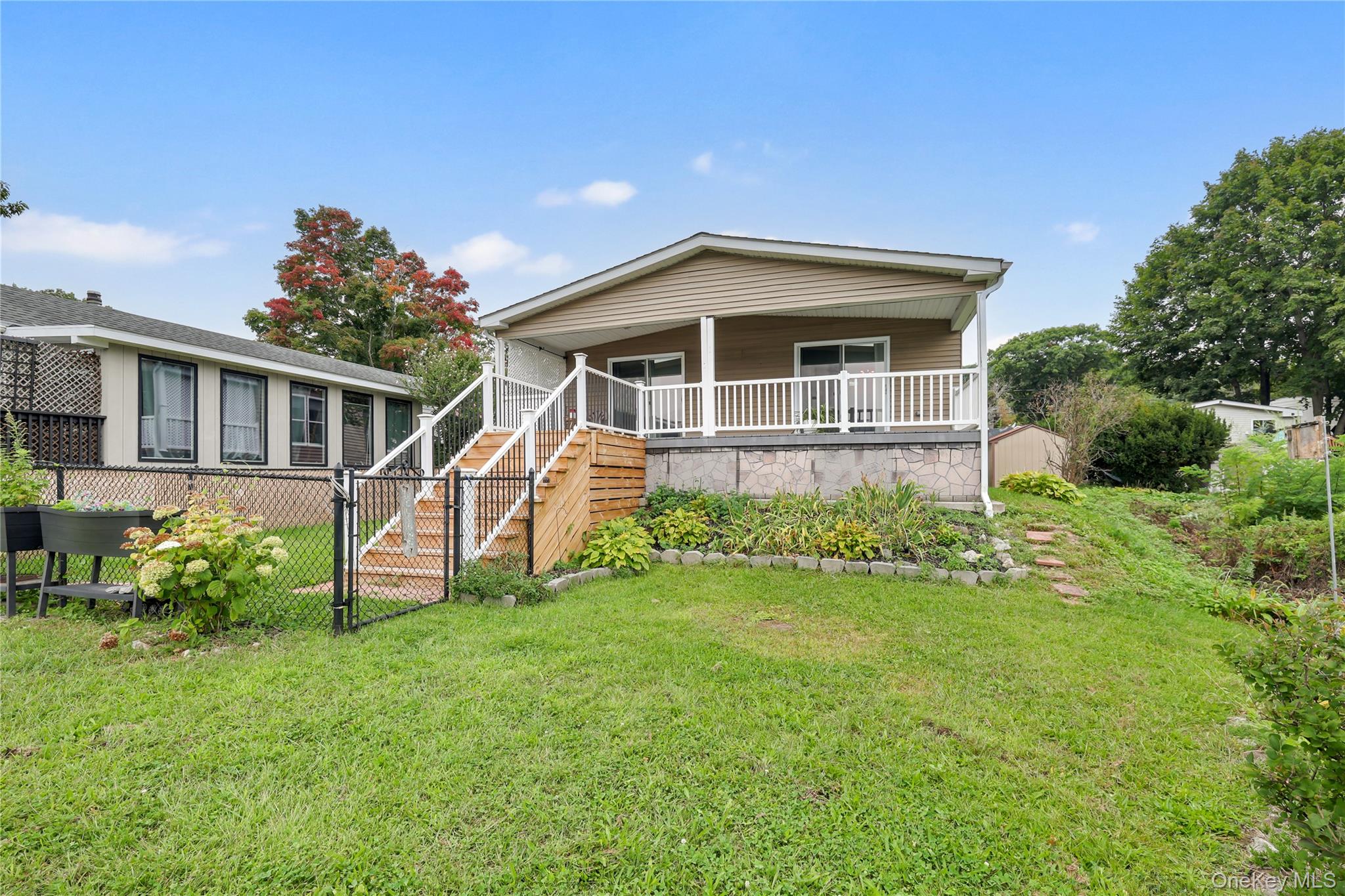 9 Rivercrest Road, Unit 15 photo 3
