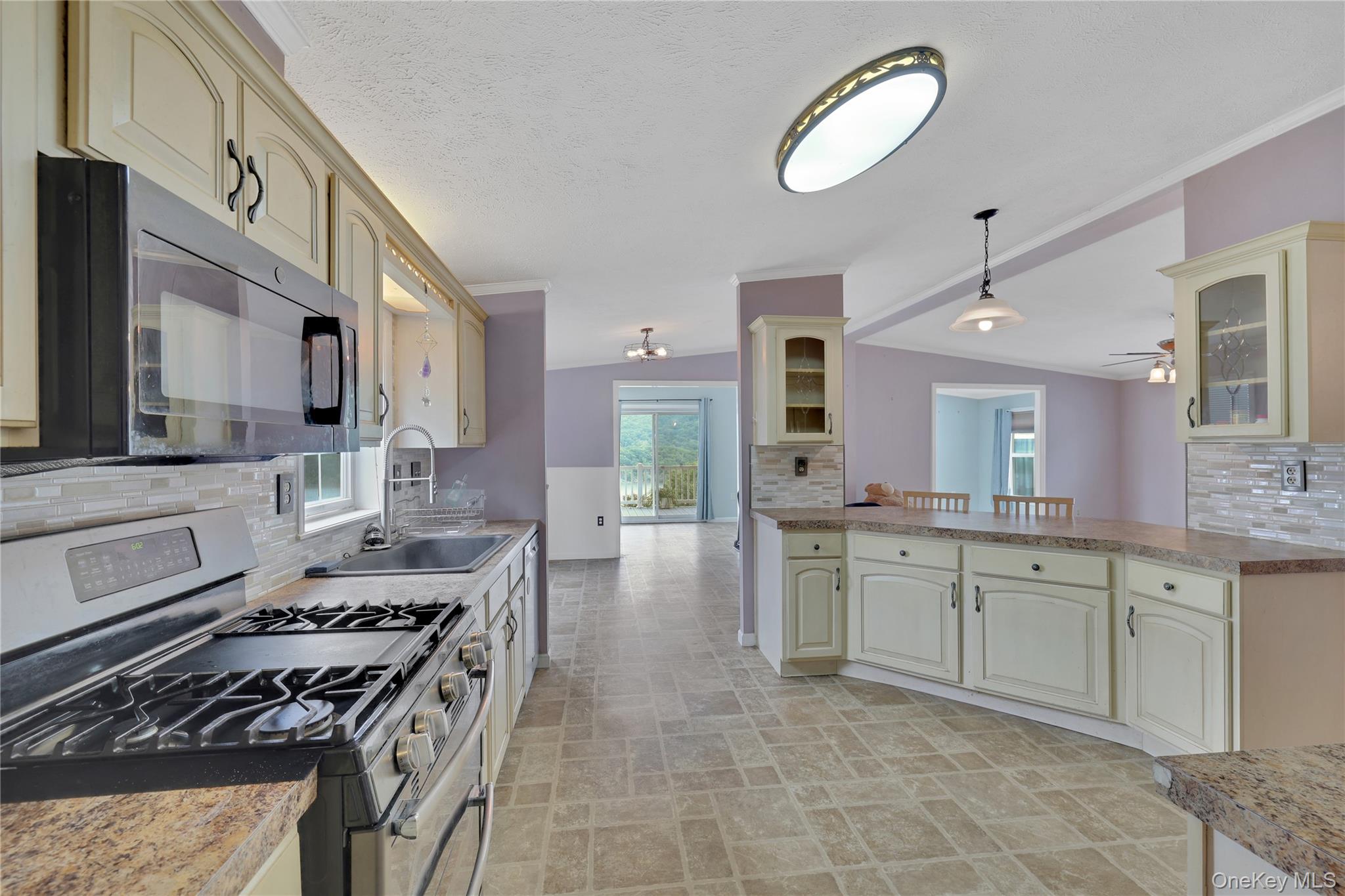 9 Rivercrest Road, Unit 15 photo 15