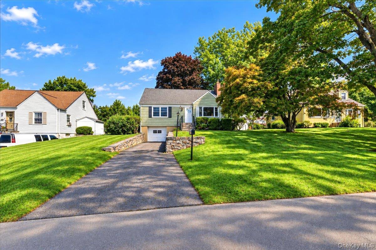 136 Sherman Avenue – For Sale photo 2
