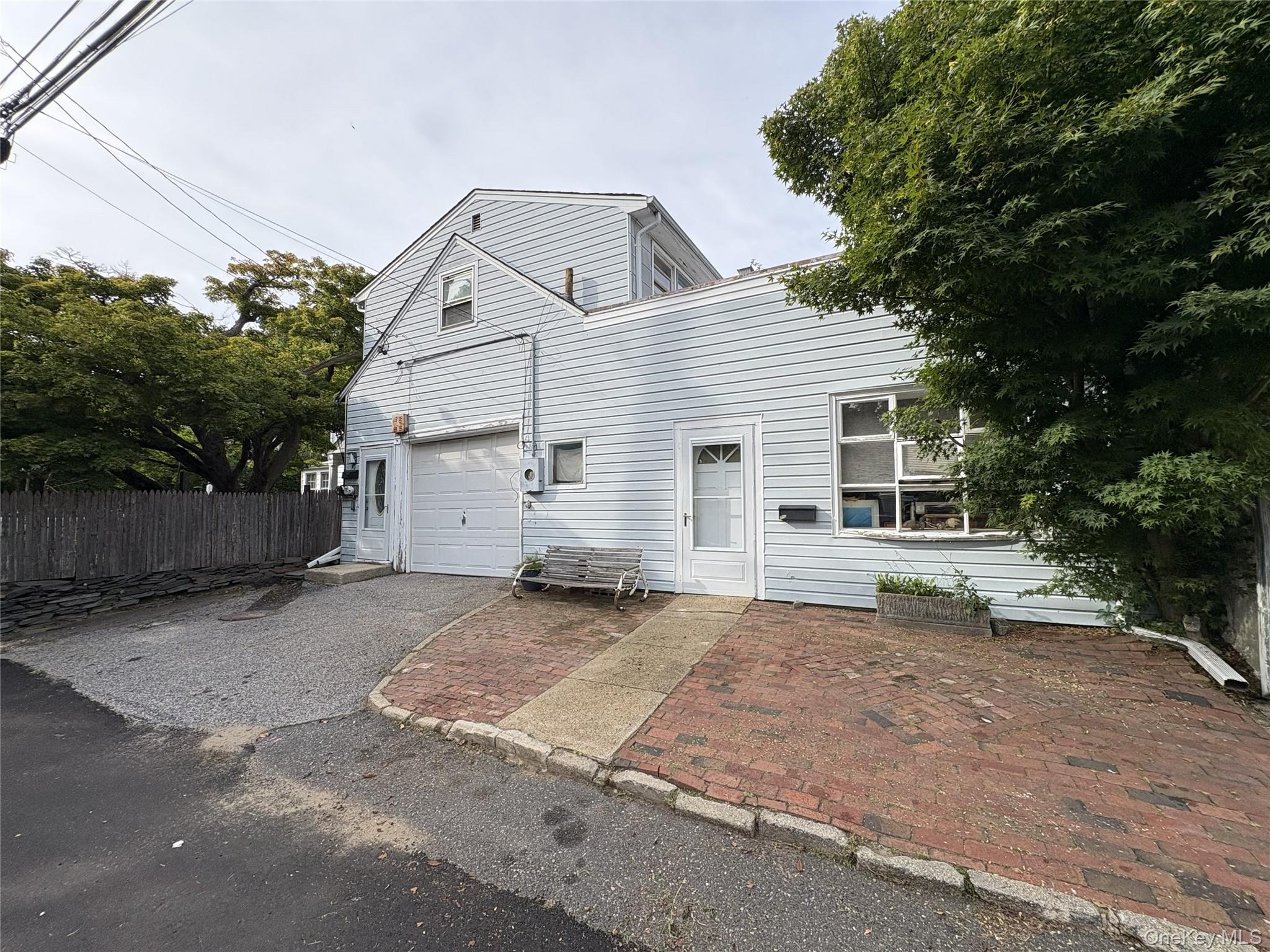 70 14th Avenue – For Sale photo 2